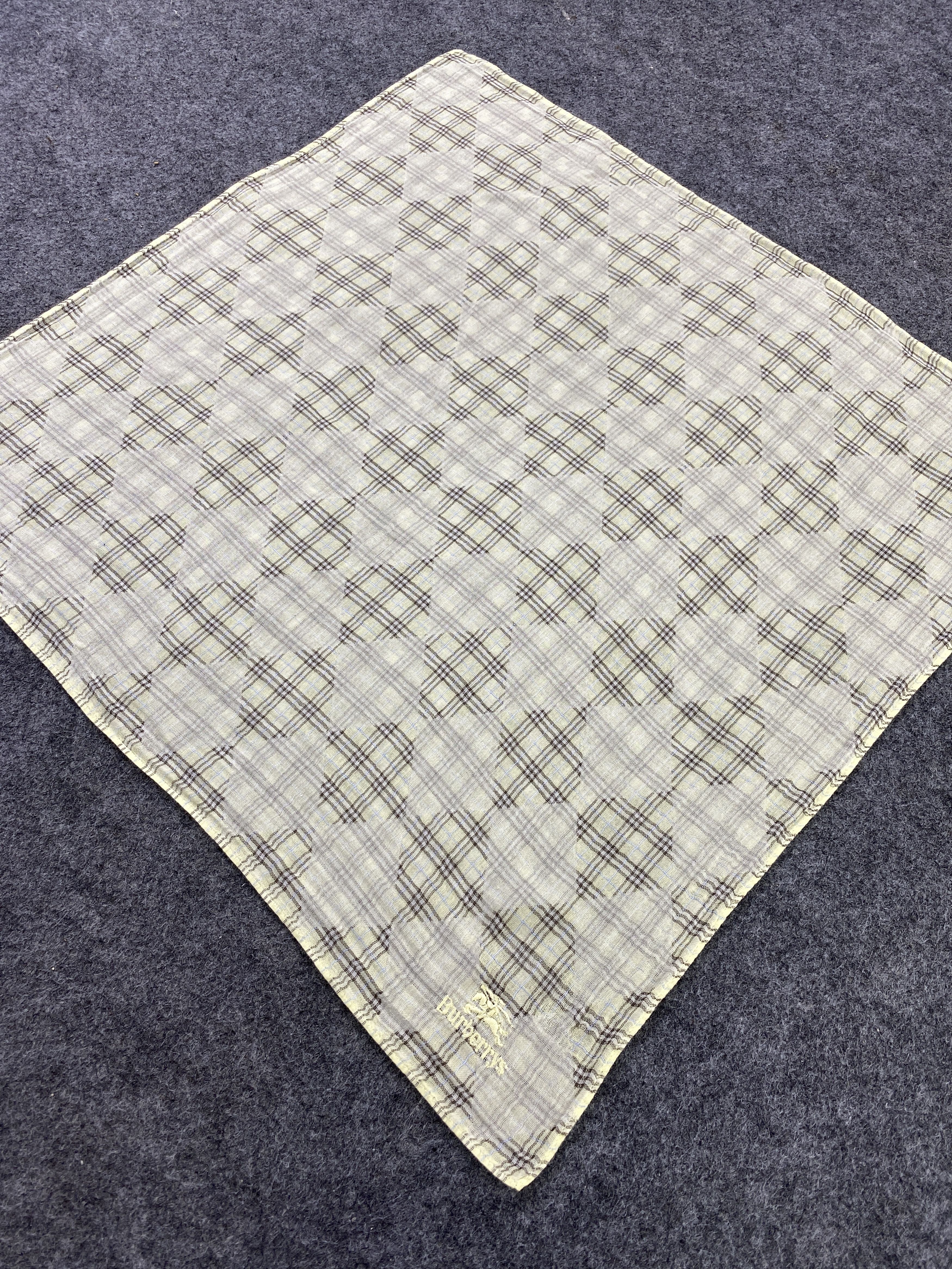 Burberry Burberry Handkerchief / Bandana / Neckerchief-B229 Size ONE SIZE - 4 Thumbnail