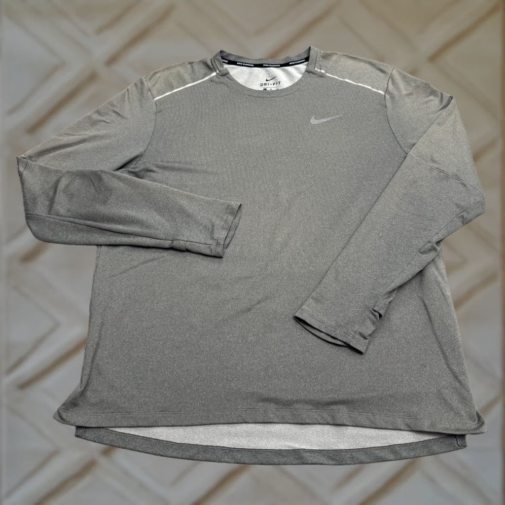 Nike Nike Dri-Fit Running Long Sleeve Tee Mens XL Gray Reflective Activewear Shirt Size US XL / EU 56 / 4 - 1 Thumbnail