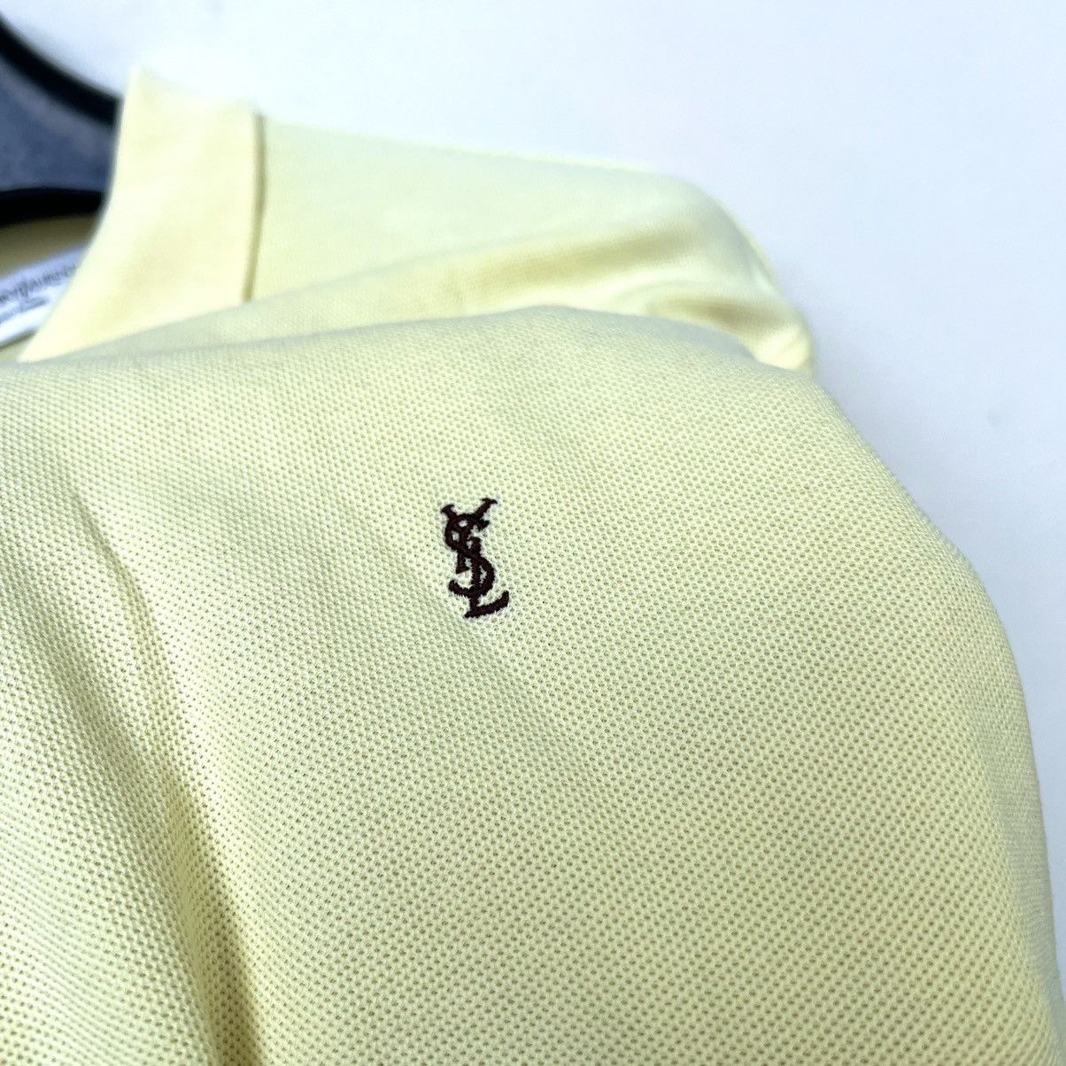 Yves Saint Laurent Yves Saint Laurent polo vintage Size US M / EU 48-50 / 2 - 7 Thumbnail
