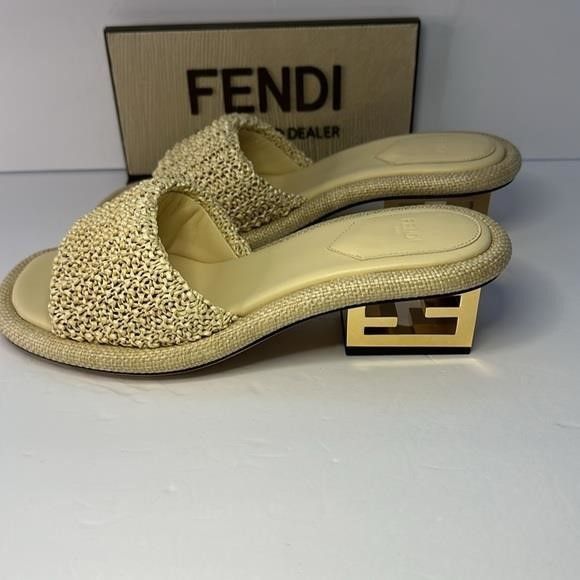 Fendi New Authentic Fendi Baguette Raffia Open-Toe Woven Slip-On S Size US 6 / IT 36 - 1 Thumbnail