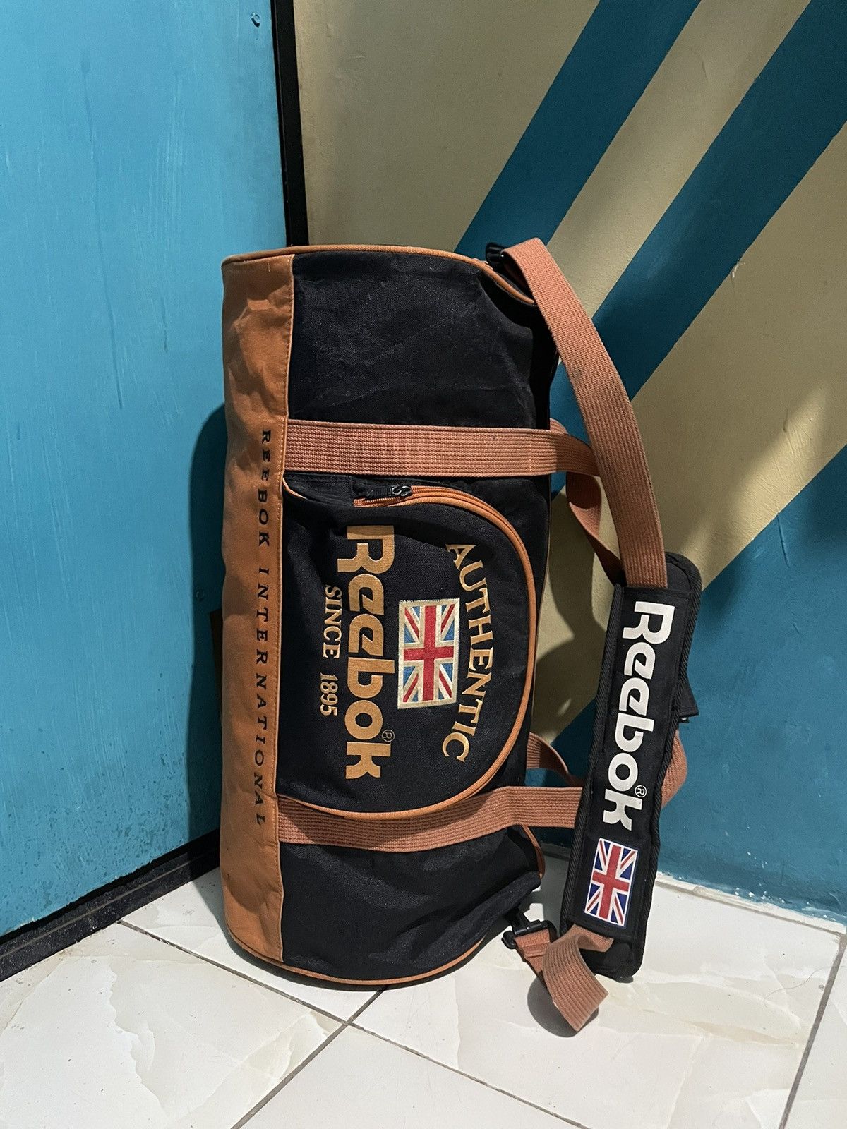 Reebok × Vintage Dufflebag/TravelBag/Lugage Reebok International Vintage Size ONE SIZE - 4 Thumbnail