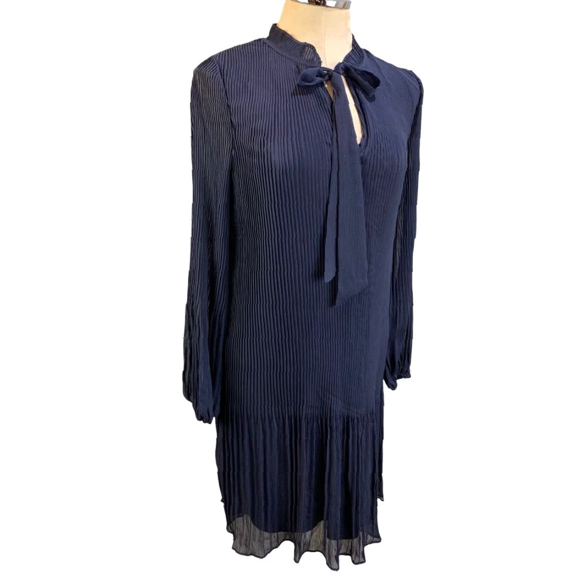 DKNY DKNY Navy Blue Long Sleeve Pleated Dress Tie Neck Knee Length Womens, 6, New Size M / US 6-8 / IT 42-44 - 2 Thumbnail