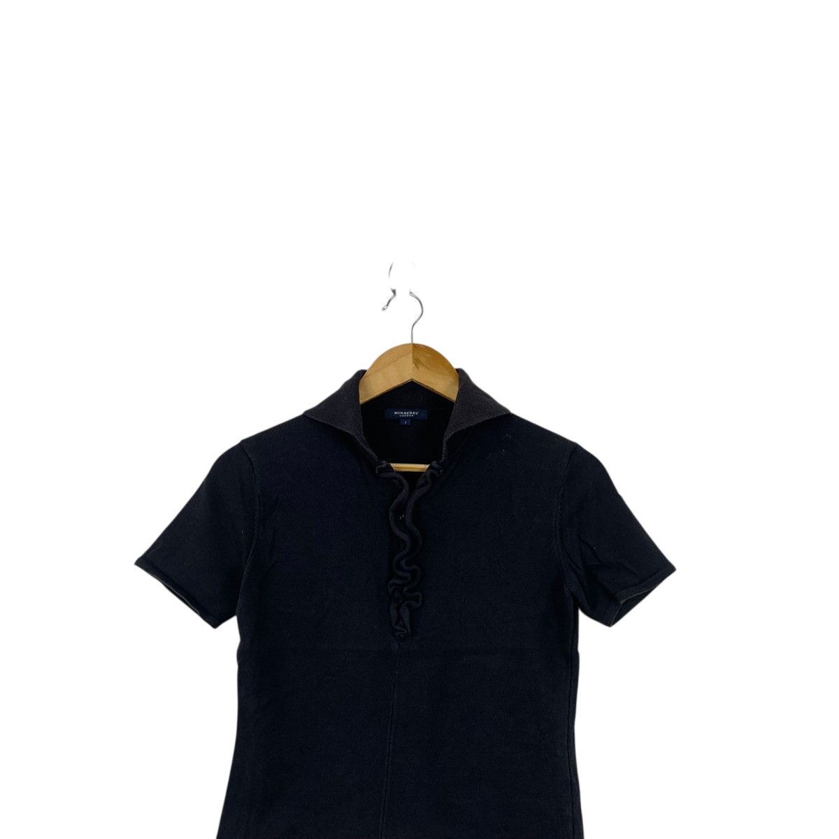 Burberry Vintage BURBERRY LONDON Ruffled Placket Polo Tee Shirt Top Size XS / US 0-2 / IT 36-38 - 2 Thumbnail