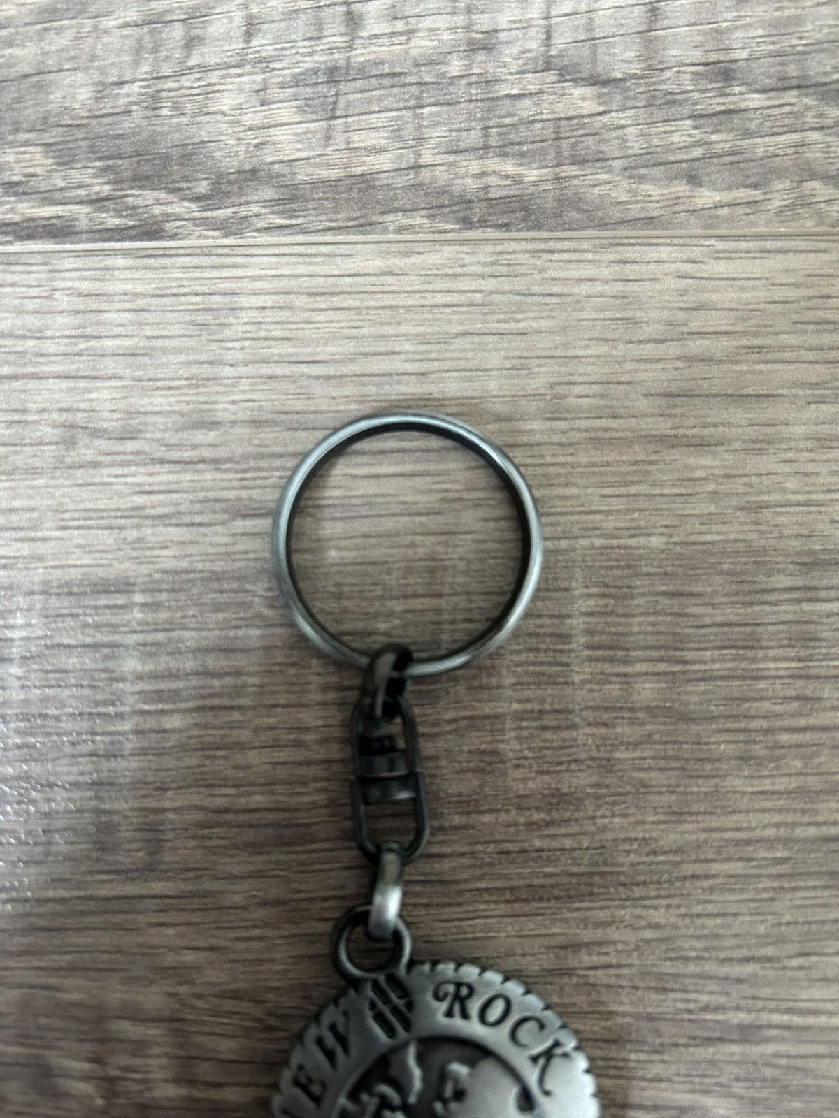 New Rock New rock big logo keychain Size ONE SIZE - 3 Thumbnail