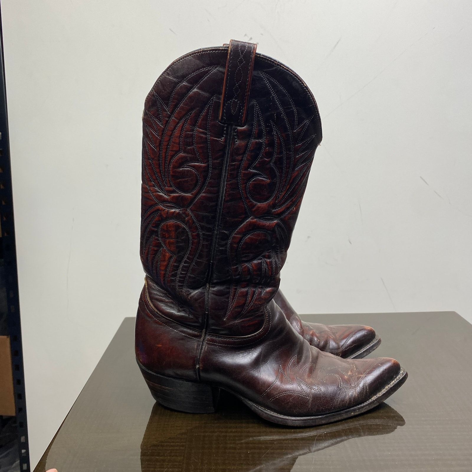 Cowboy Equipment × Vintage VTG J. Chisholm Burgundy Leather Western Cowboy Boots 8 EE Size US 8 / EU 41 - 3 Thumbnail
