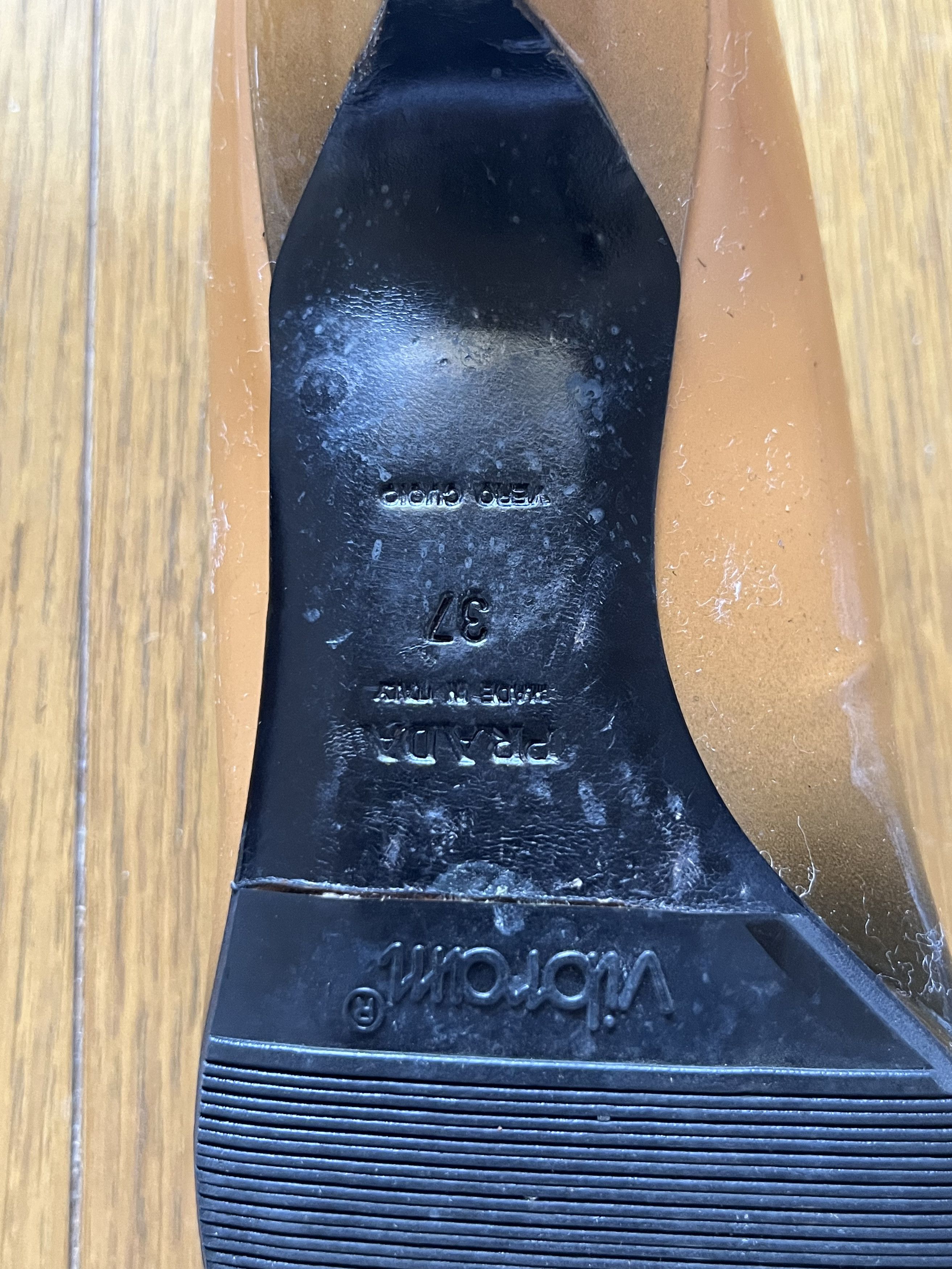 Prada Prada brown and black ballerina kitten heels with bows Size US 7 / IT 37 - 6 Thumbnail