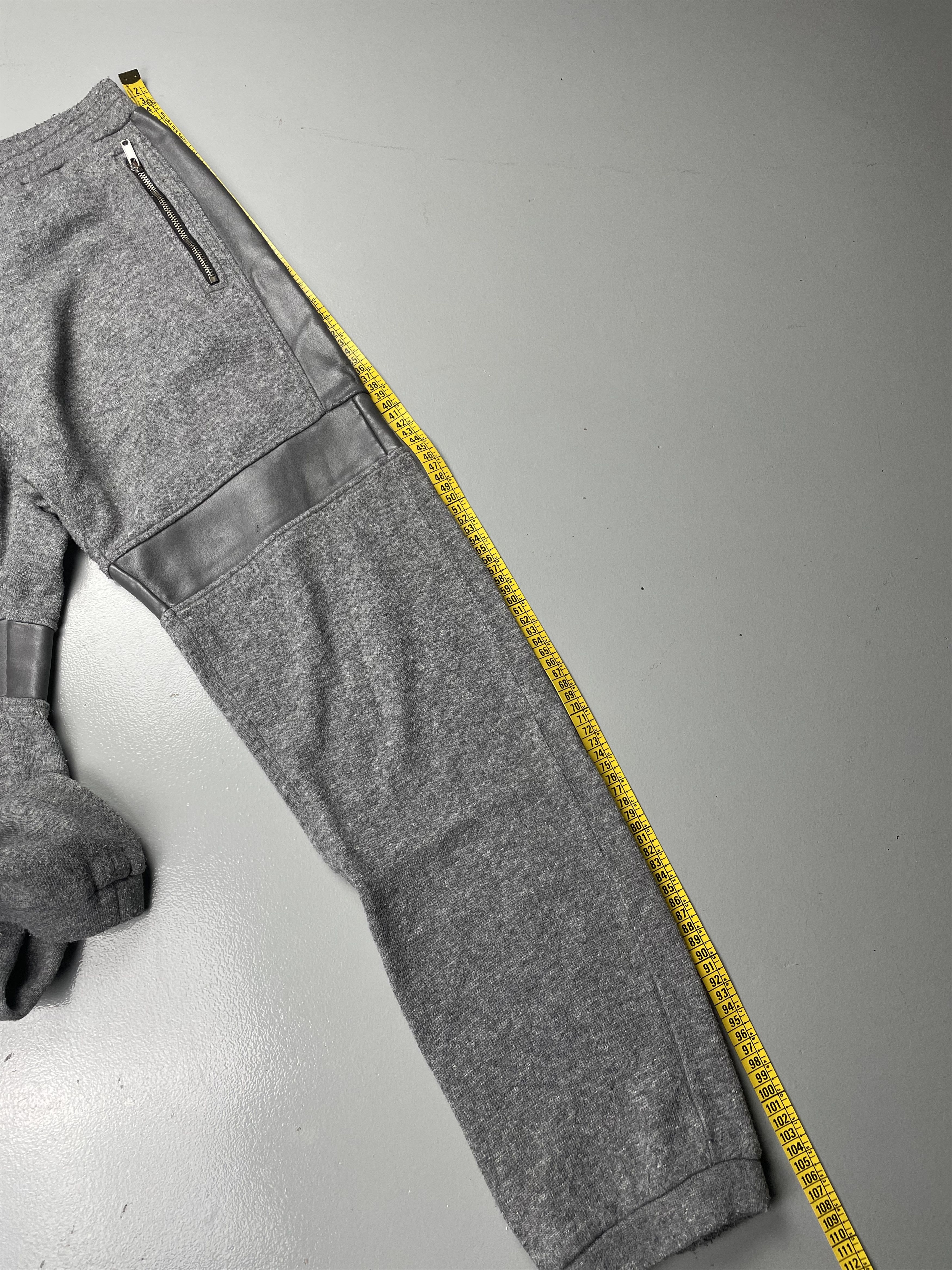 Gosha Rubchinskiy Gosha Rubchinskiy A/W 2017 wool sweatpants (grey) Size US 31 - 20 Thumbnail