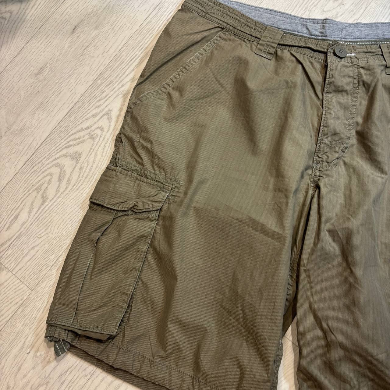 Nike Nike vintage cargo short Size:36 Size US 36 / EU 52 - 3 Thumbnail