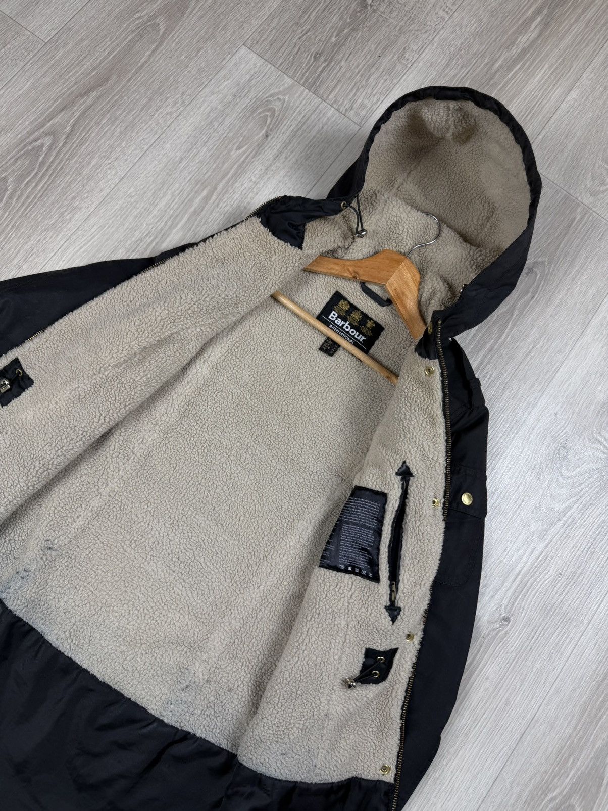 Barbour Barbour International Flywheel Wax Parka Jacket Women Size 8 Size S / US 4 / IT 40 - 7 Thumbnail