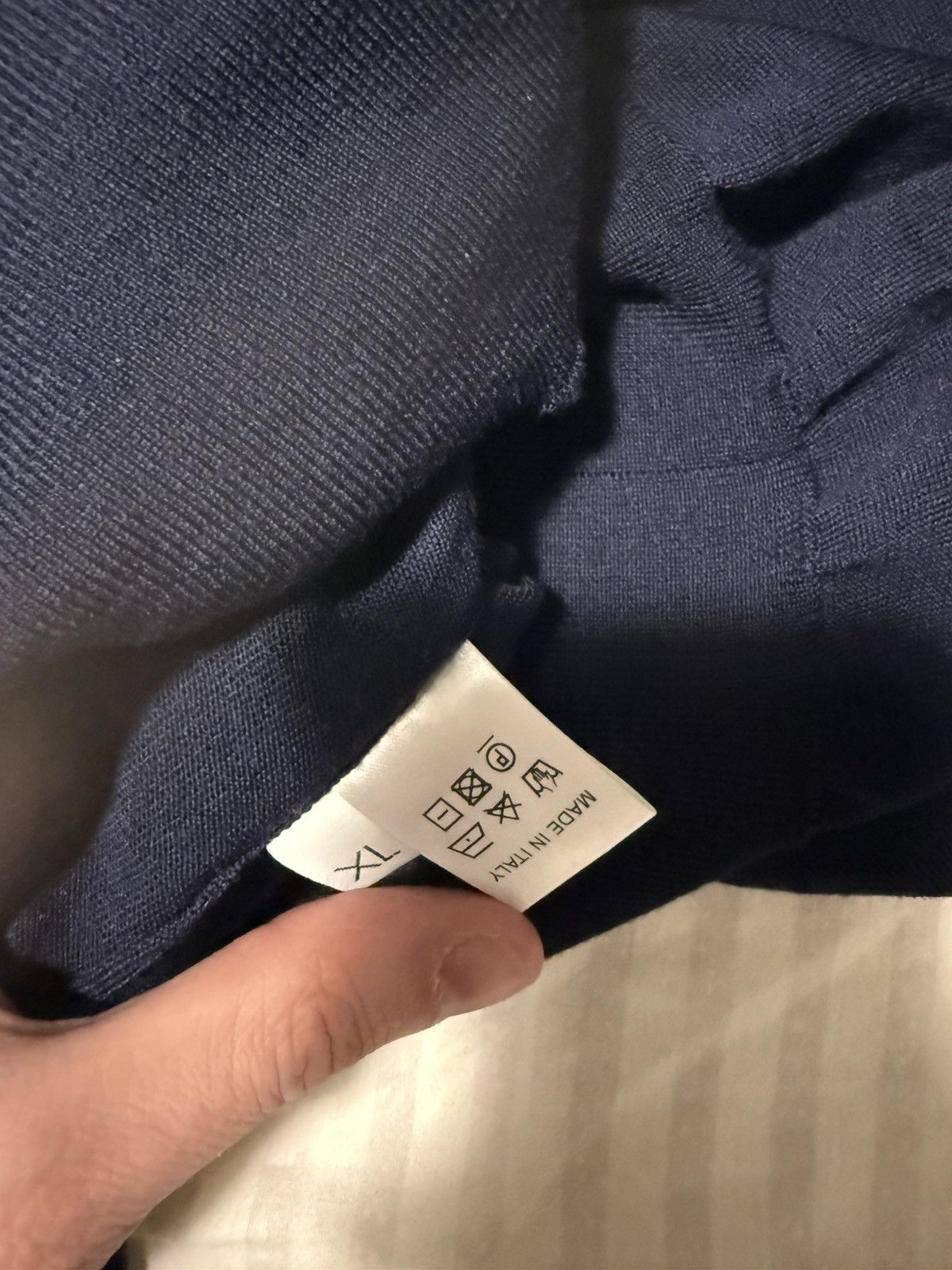 Thom Sweeney Thom Sweeney navy wool merino turtleneck Size US XL / EU 56 / 4 - 3 Thumbnail