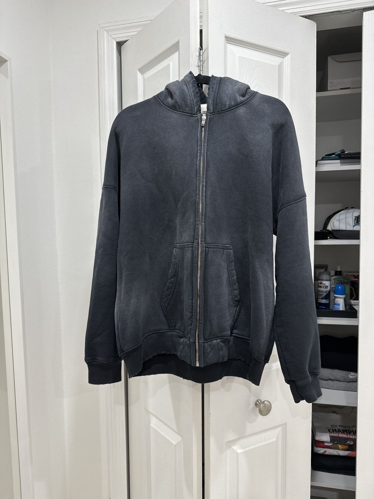 MOOJIMOOJIUS OVERSIZED ZIP UP HOODIE AGED BLACK | Grailed
