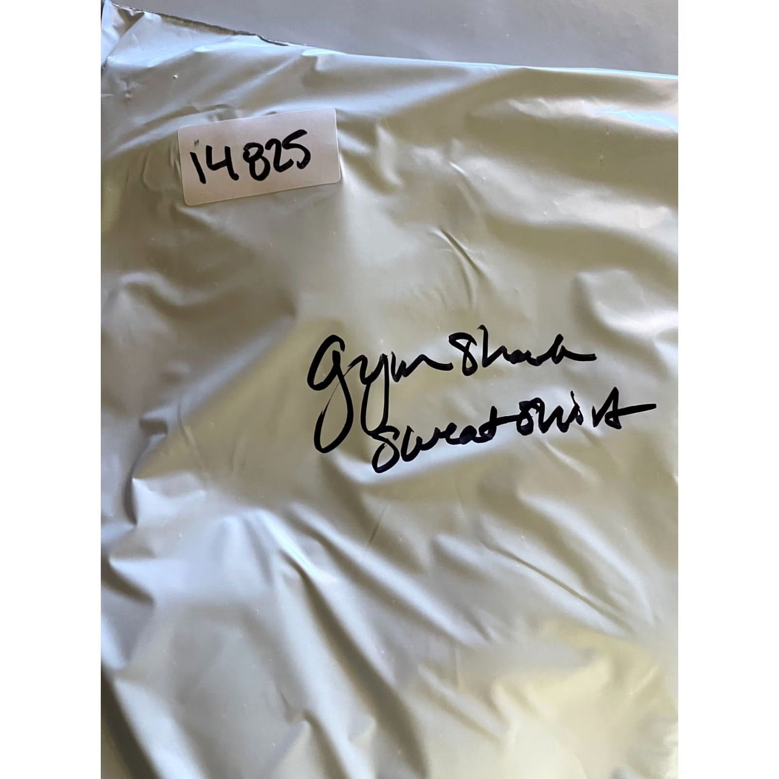 Gymshark Gymshark Sweatshirt Womens Large Black Cropped Crewneck Pullover Active Gym Top Size L / US 10 / IT 46 - 8 Thumbnail