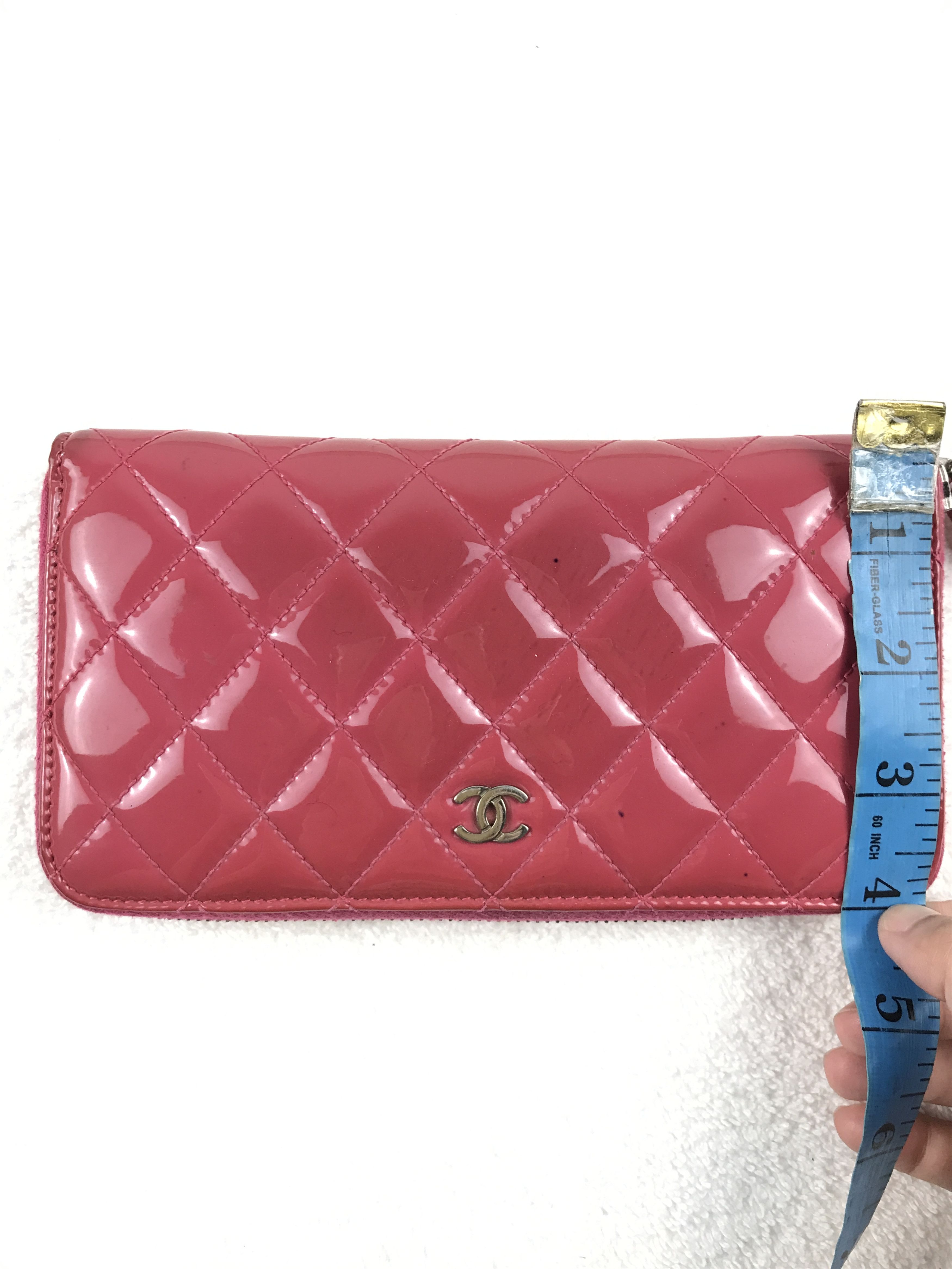 Chanel × Vintage Chanel Dark Pink Quilted Patent Leather Zip Around Wallet Size ONE SIZE - 22 Thumbnail