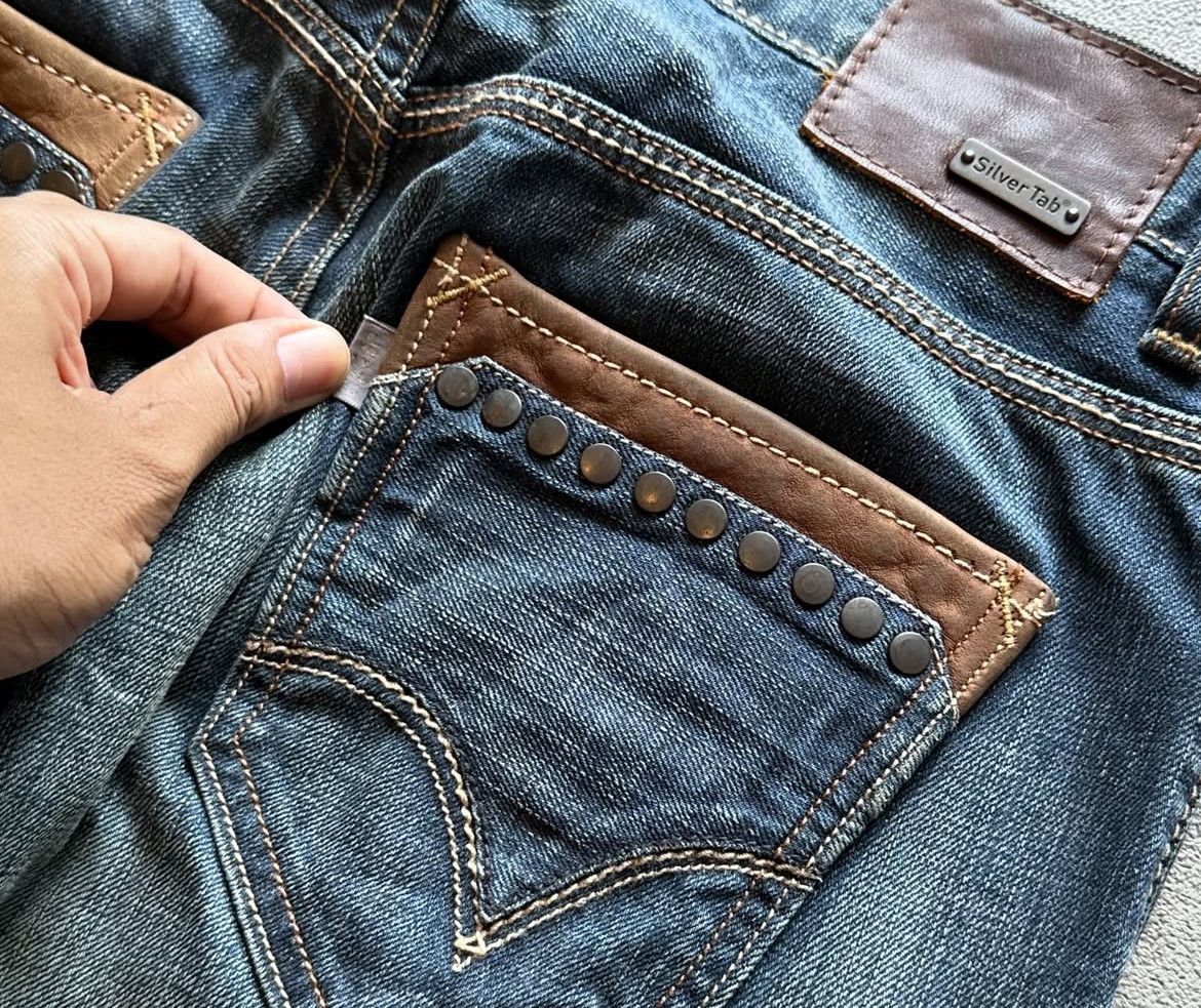 Japanese Brand 2000s Levi's Silver Tab Studded Baggy Wash Jeans y2k Lgb Size US 30 / EU 46 - 3 Thumbnail