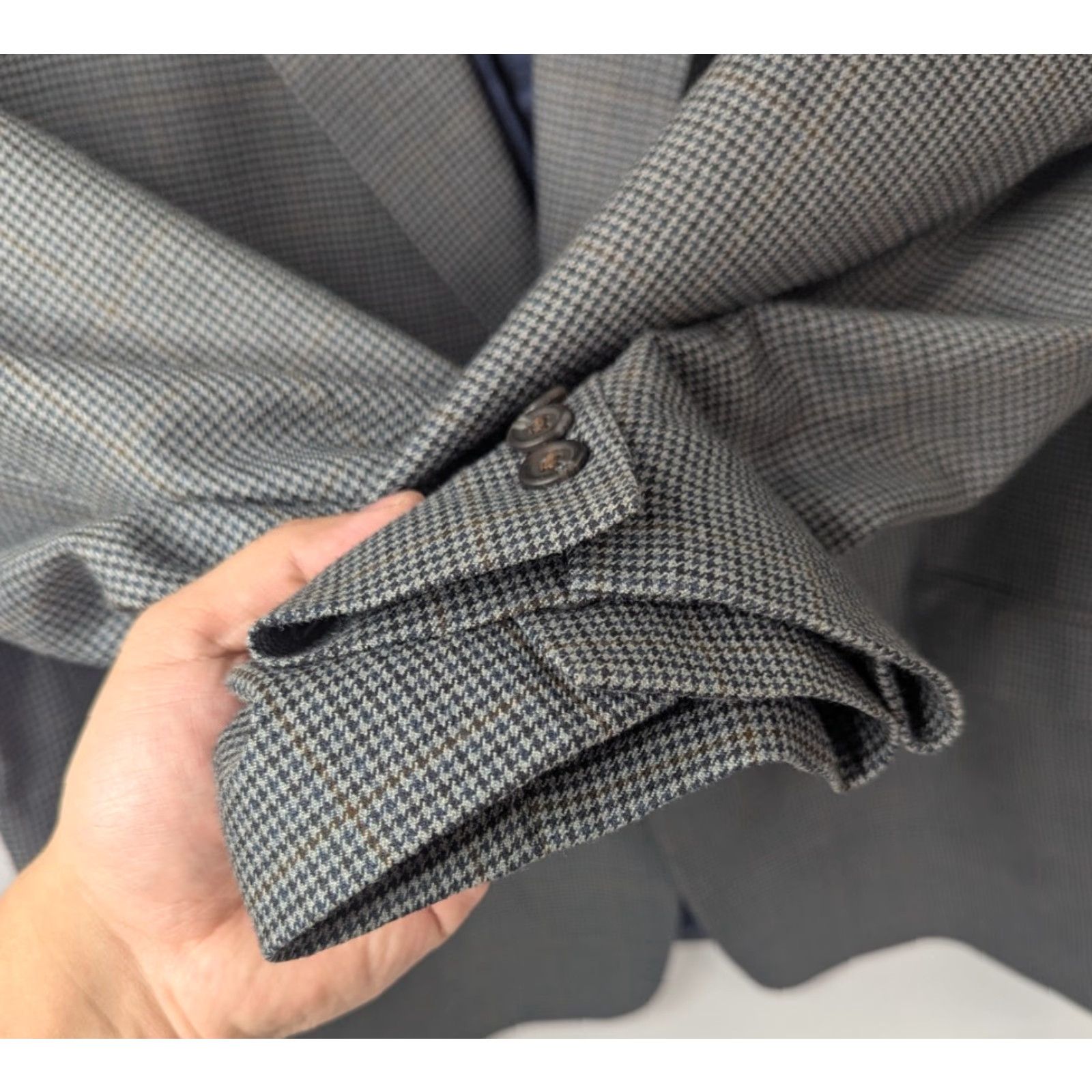 Ralph Lauren Lauren Ralph Lauren Mens Blazer Jacket Coat Houndstooth Wool Silk 54R Gray Notch Single-Breasted Two-Button Front Regular Slim? Size 54R - 3 Thumbnail