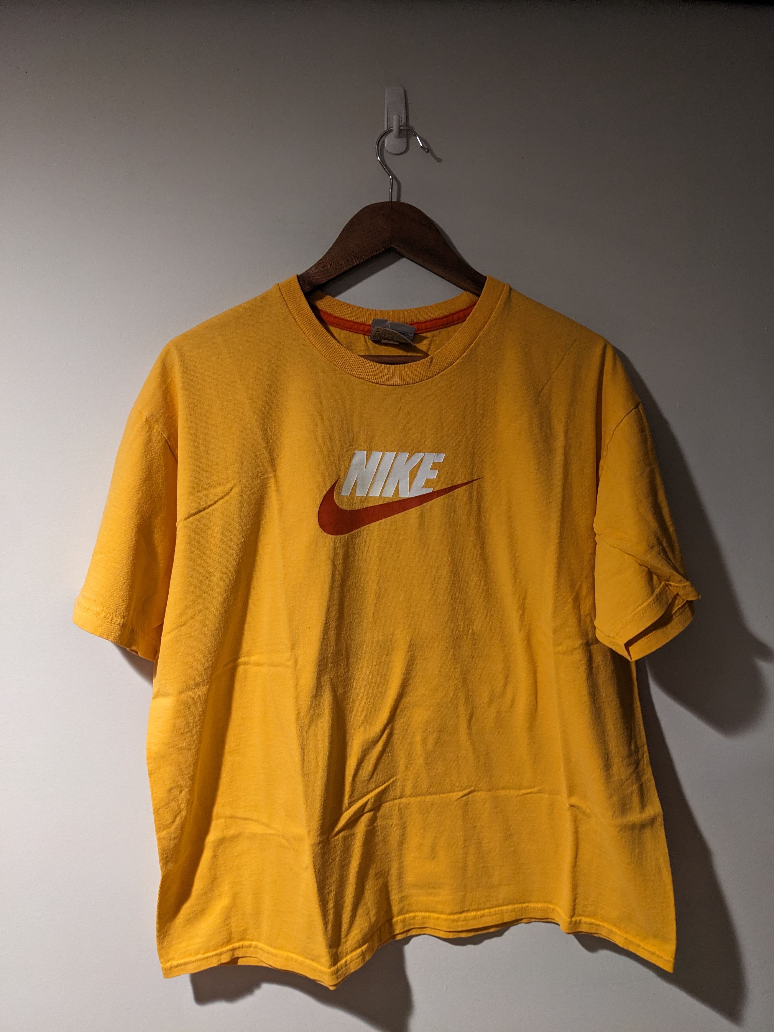 Nike × Vintage Vintage Y2K Nike Air Big Swoosh Yellow Large T-shirt Size US L / EU 52-54 / 3 - 1 Thumbnail