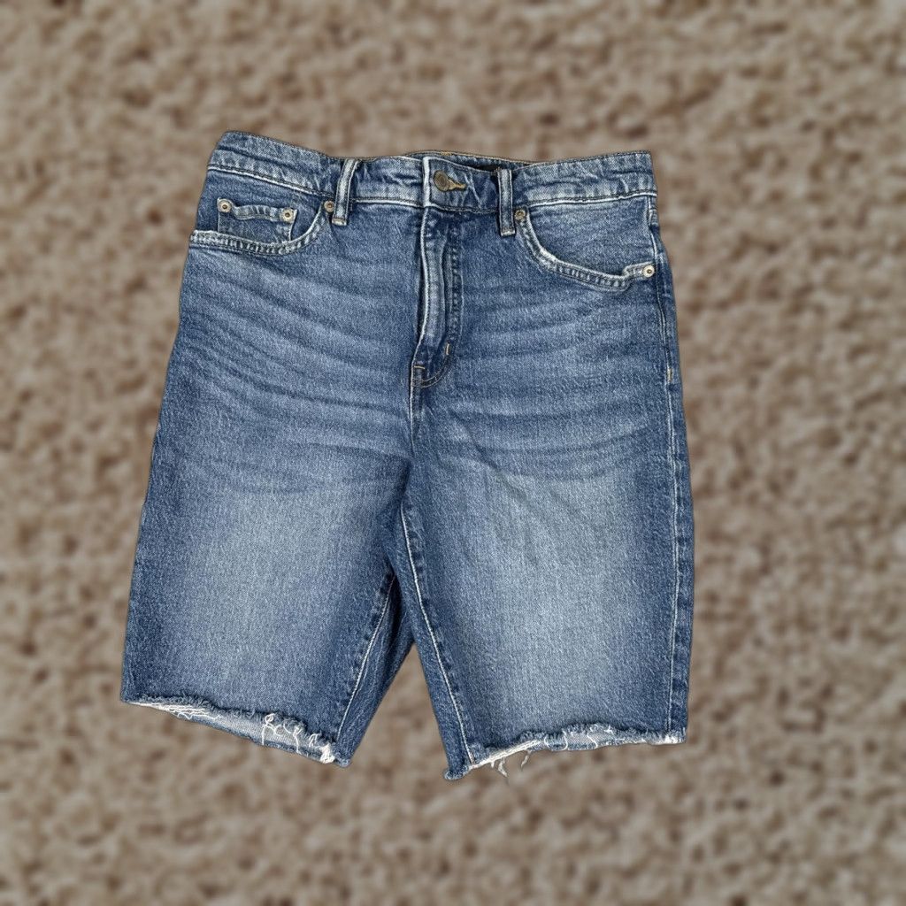 Ralph Lauren Lauren Ralph Lauren LRL Denim Shorts Womens 8 Blue Bermuda Cut-Off Raw Hem 28x10 Size 30" / US 8 / IT 44 - 1 Thumbnail
