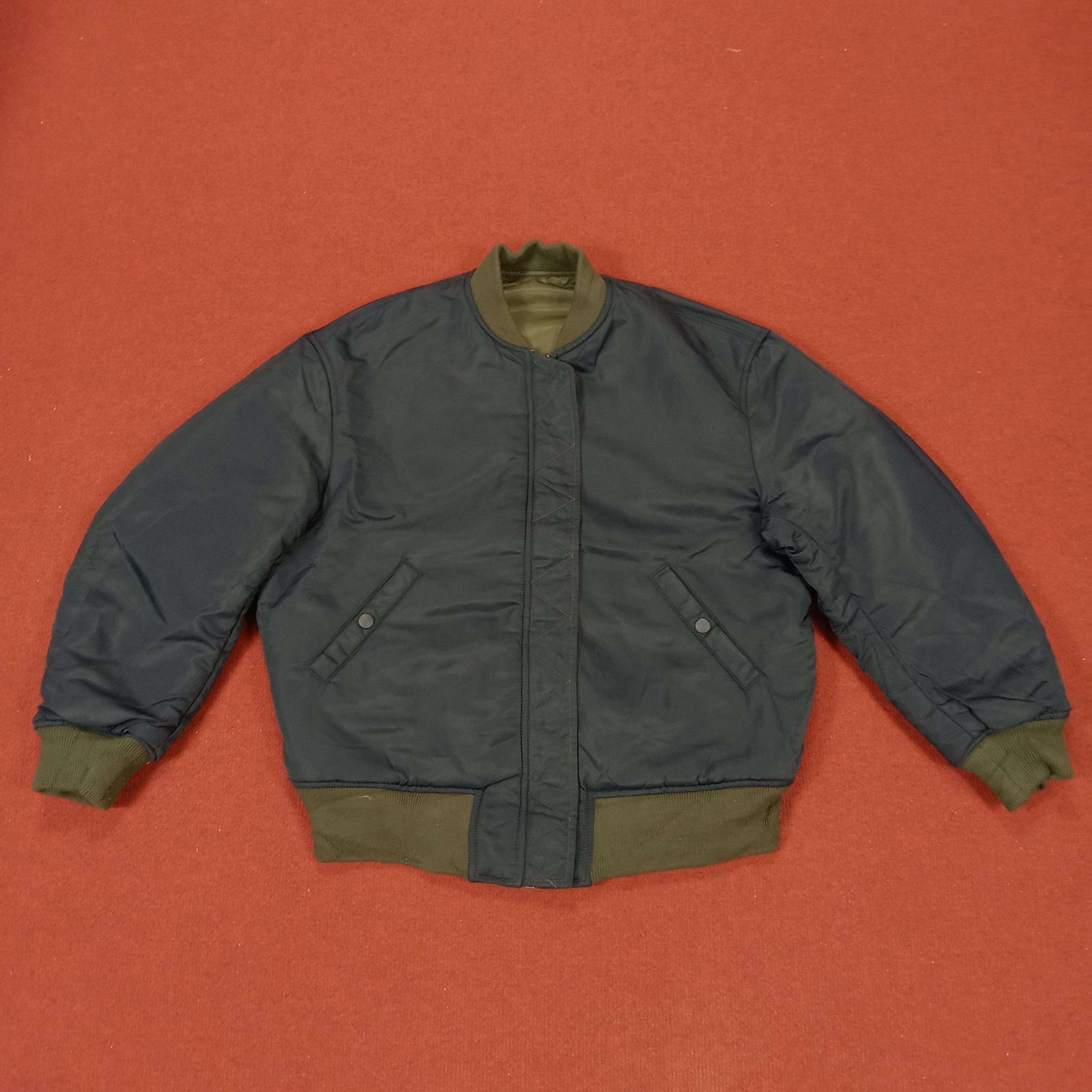 Japanese Brand × Vintage Uniqlo X Undercover Custom Logo Style Reversible Jacket Size US L / EU 52-54 / 3 - 8 Thumbnail