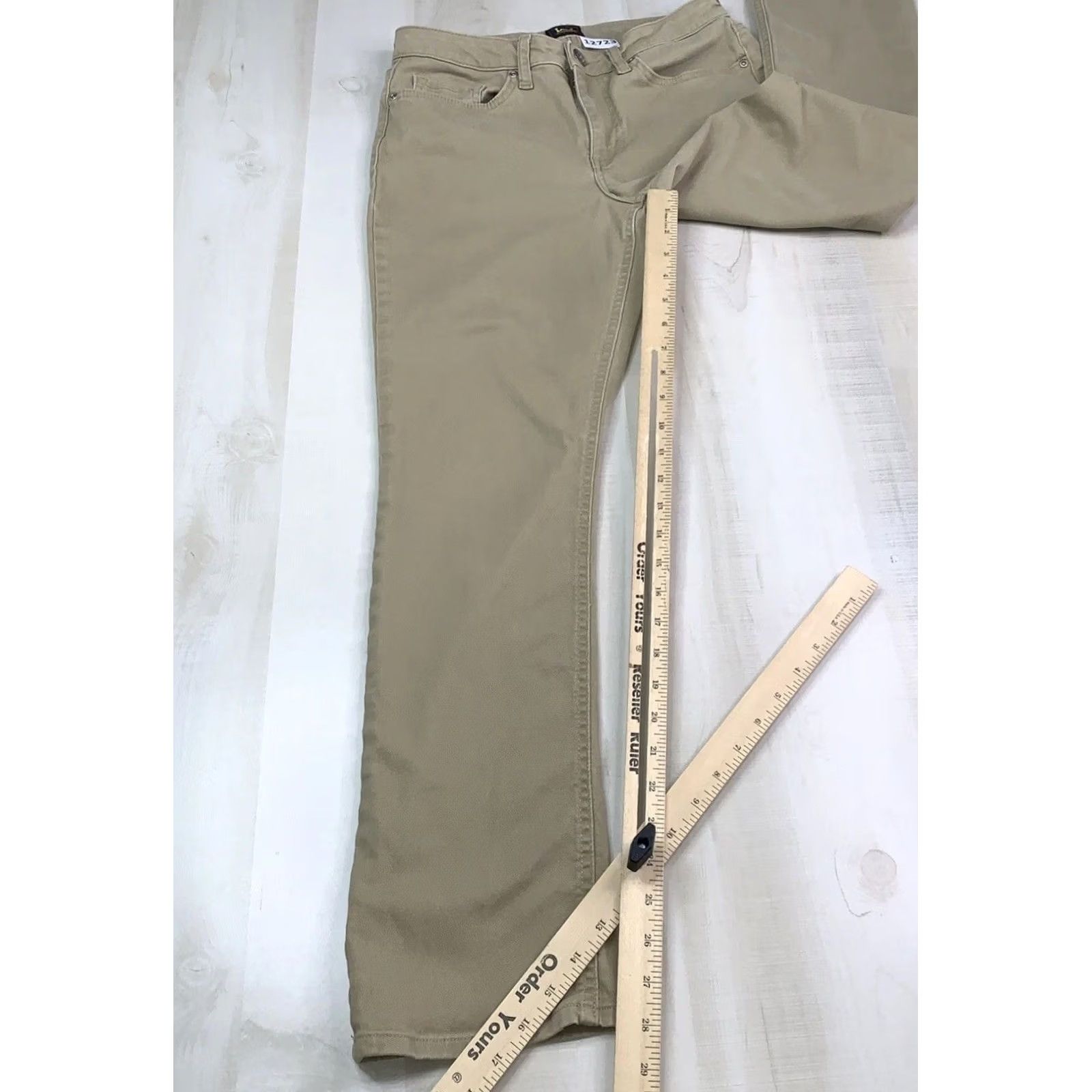Lee Lee Khaki Pants Womens 8 Straight Leg Slim Fit Stretch Cotton Blend Flat Front Beige Business Casual Workwear 8 Womens Size 30" / US 8 / IT 44 - 4 Thumbnail