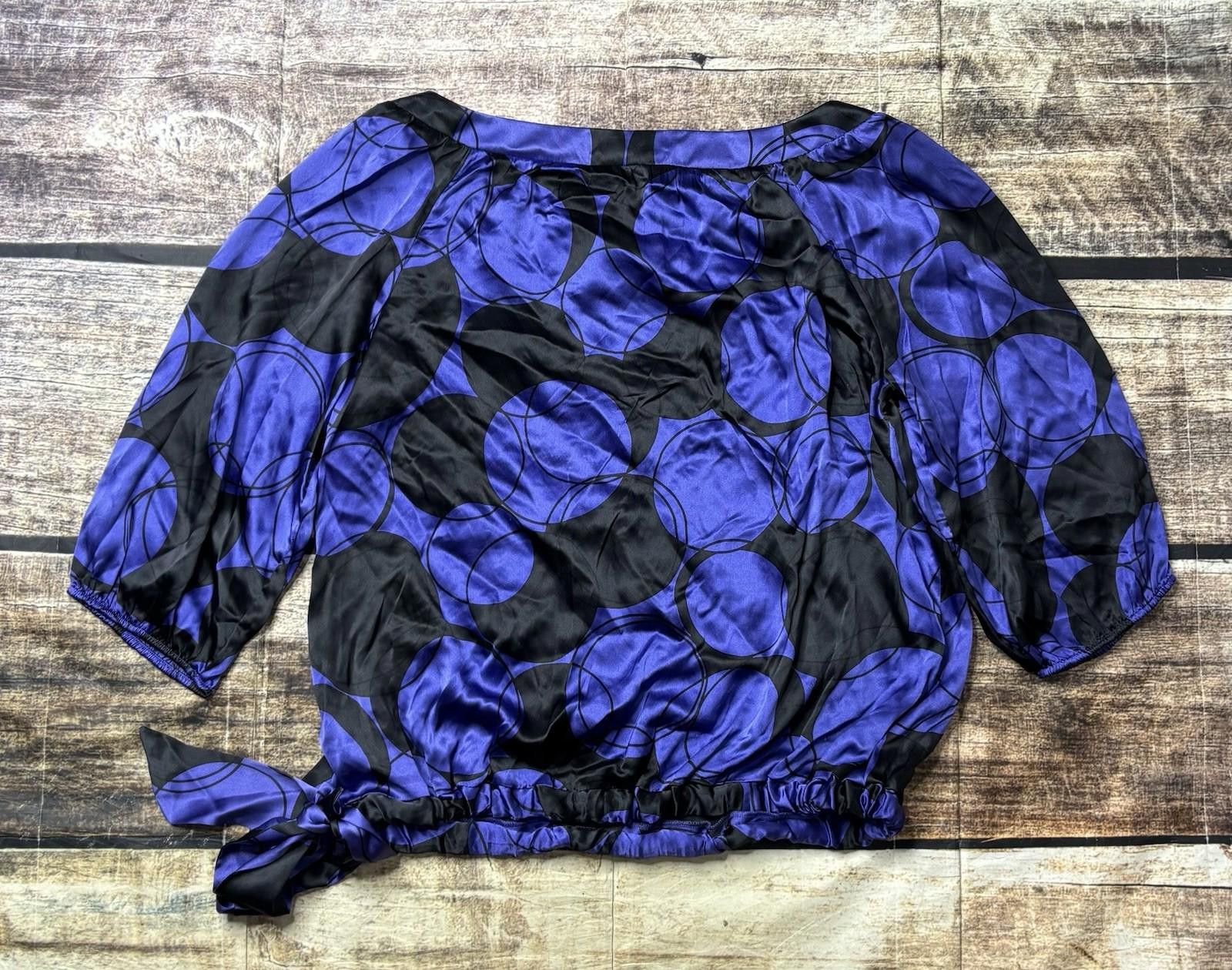 Other Alice & Trixie Top Women's M Silk Geometric Tie Hem Satin Size M / US 6-8 / IT 42-44 - 3 Thumbnail