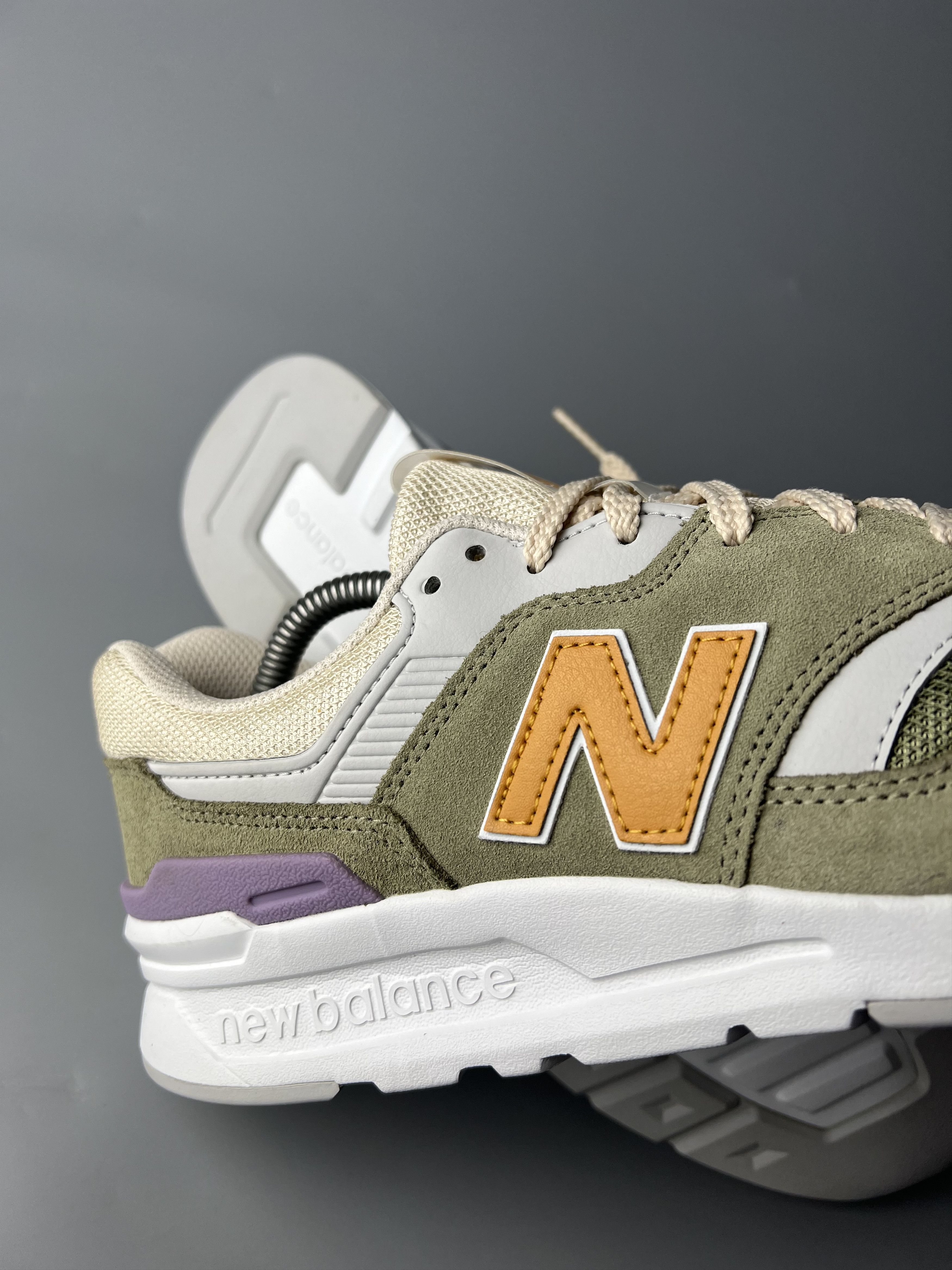 New Balance New Balance 997 Women's Sneakers US9.5 Size US 9.5 / IT 39.5 - 6 Thumbnail