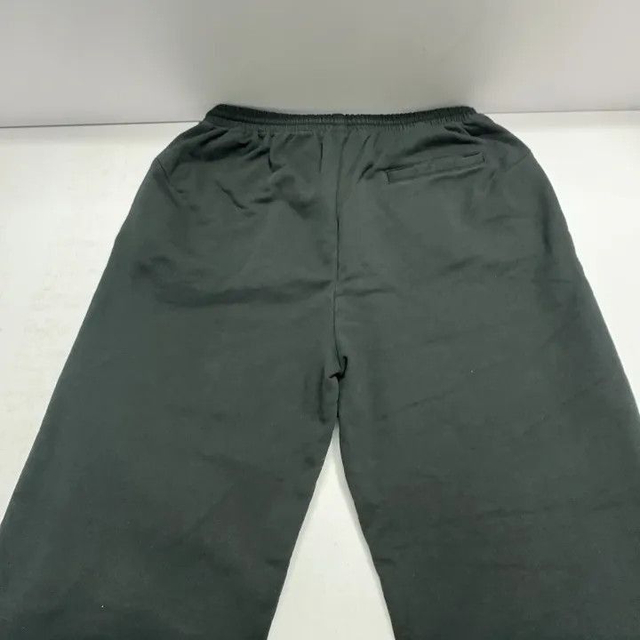Balenciaga Balenciaga Balenciaga SS22 Logo Print Jogger Pants Unisex Size US 27 - 9 Thumbnail