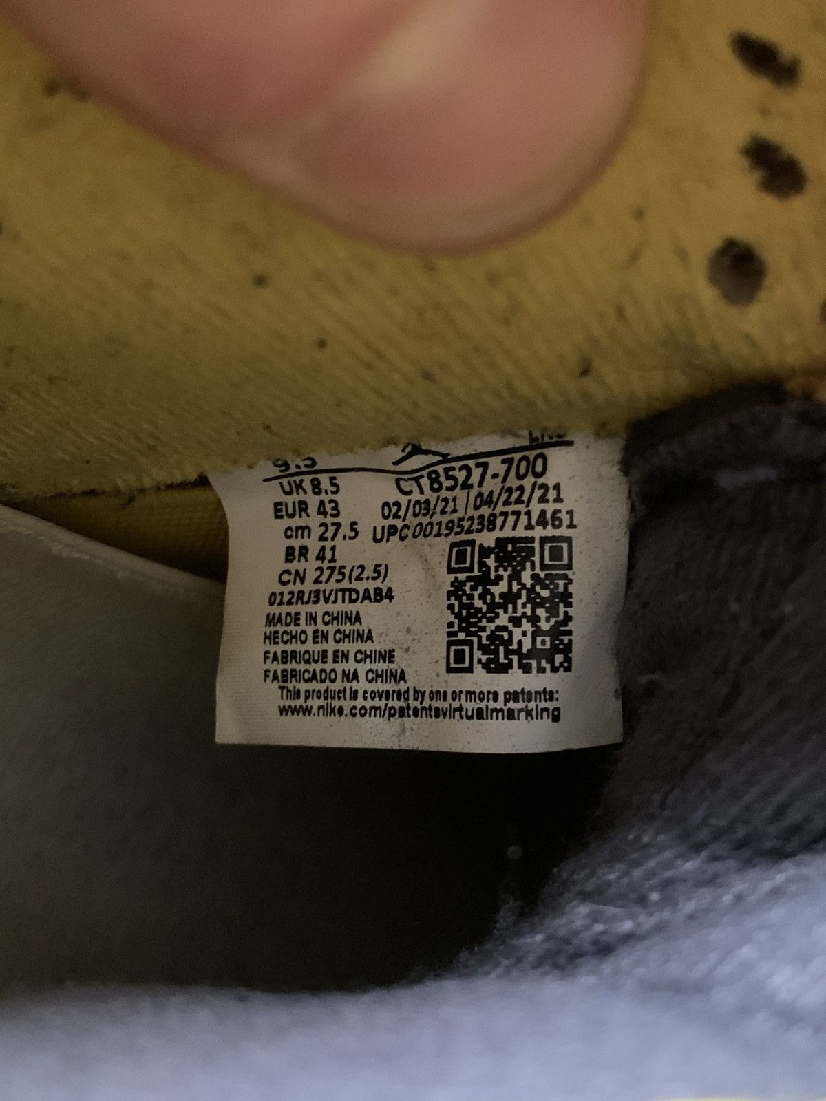 Jordan Brand Air Jordan 4 Lightning 2021 – Size US 9.5 – CT8527-700 Size US 9.5 / EU 42-43 - 2 Thumbnail