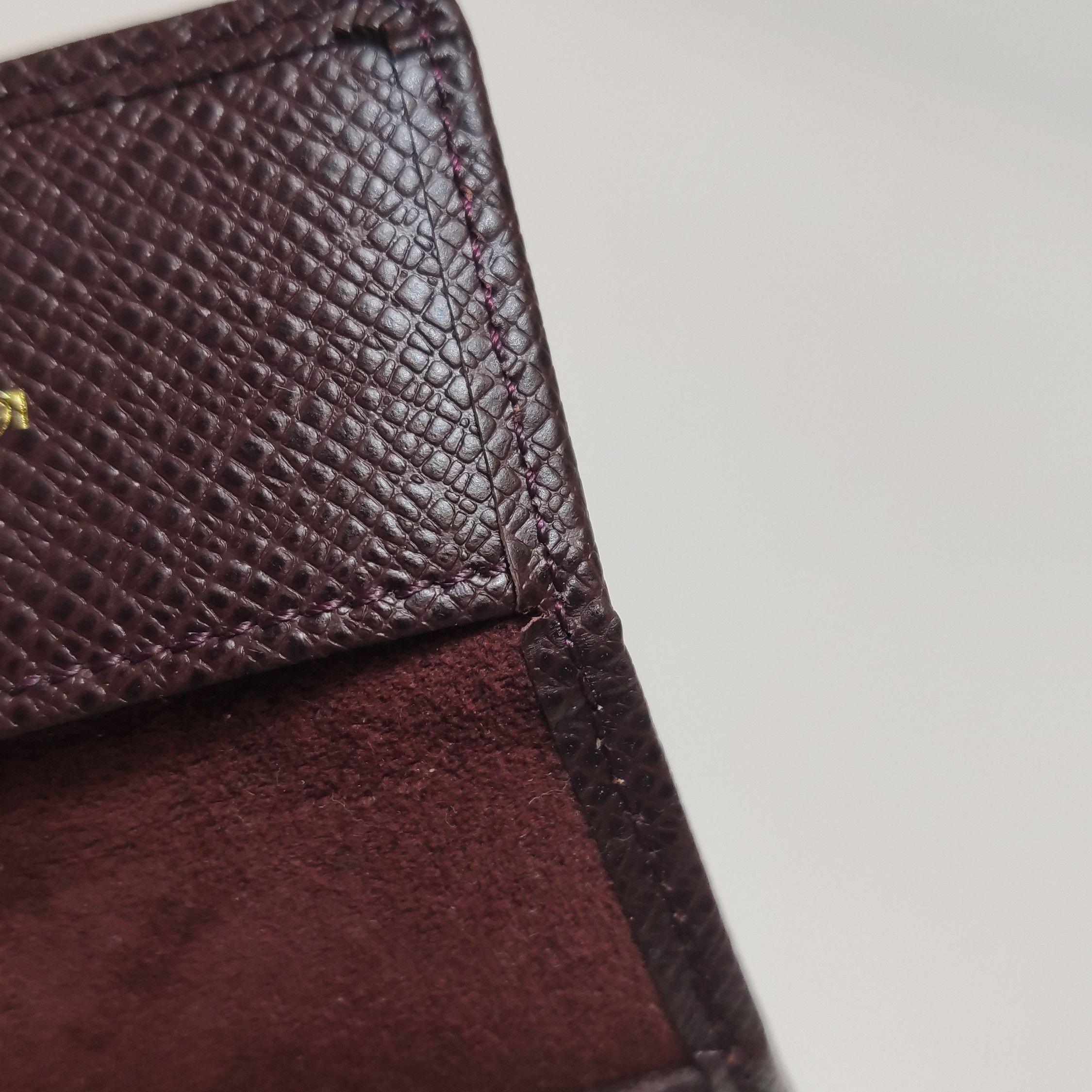 Louis Vuitton Louis Vuitton (LV) Cowhide Solid Color Letter Logo Multi-Us Size ONE SIZE - 7 Thumbnail