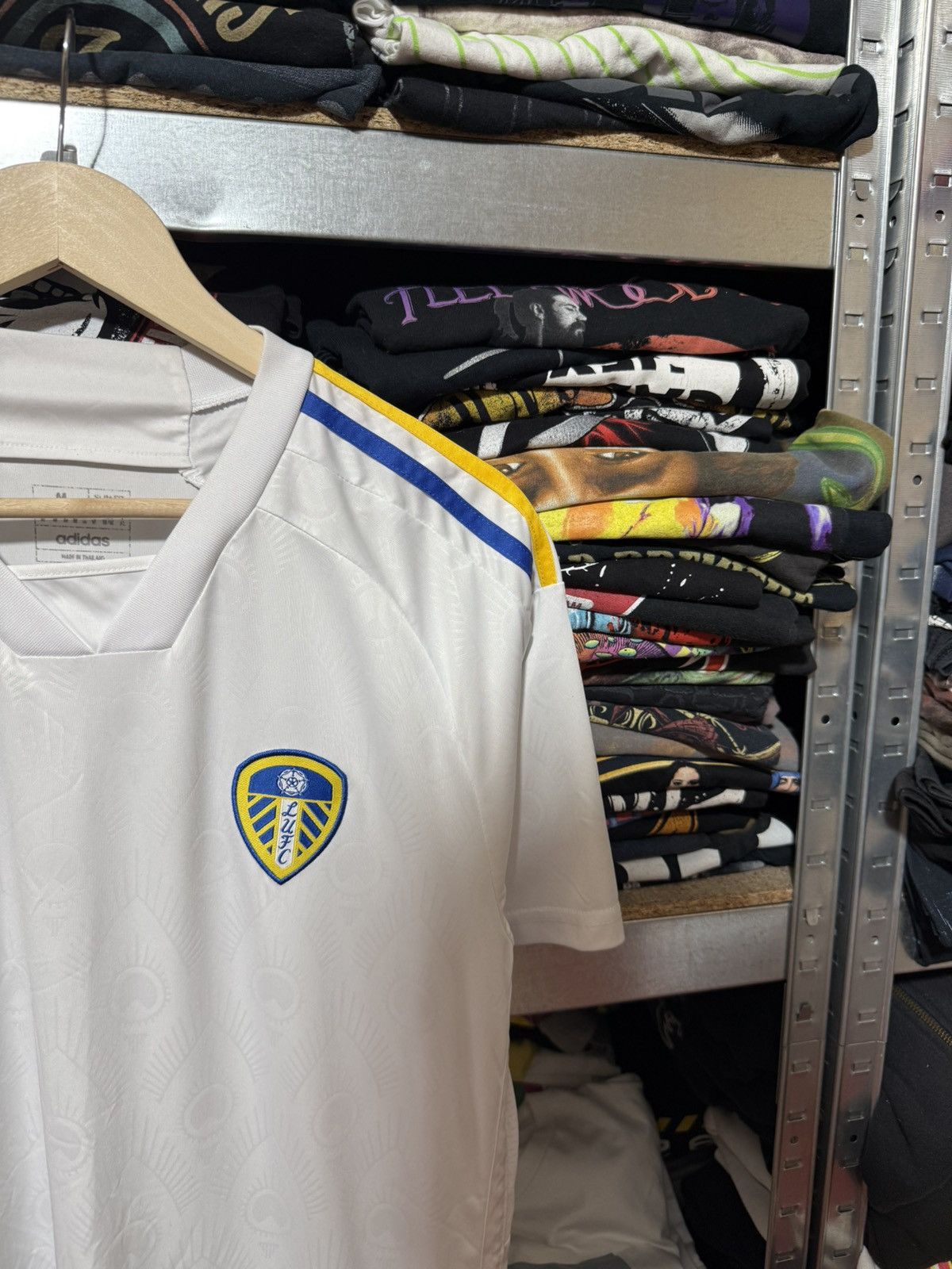 Adidas Adidas Leeds United 2023 Training Football Soccer Jersey Size US M / EU 48-50 / 2 - 4 Thumbnail