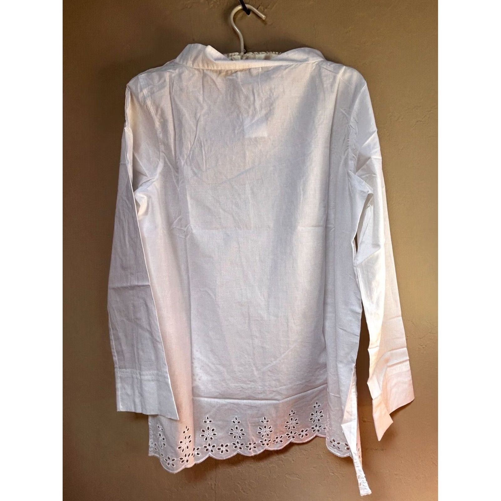 J.Crew J.Crew Womens Scalloped Eyelet Funnelneck Top Long Sleeve White Size 8 New AP120 Size M / US 6-8 / IT 42-44 - 2 Thumbnail