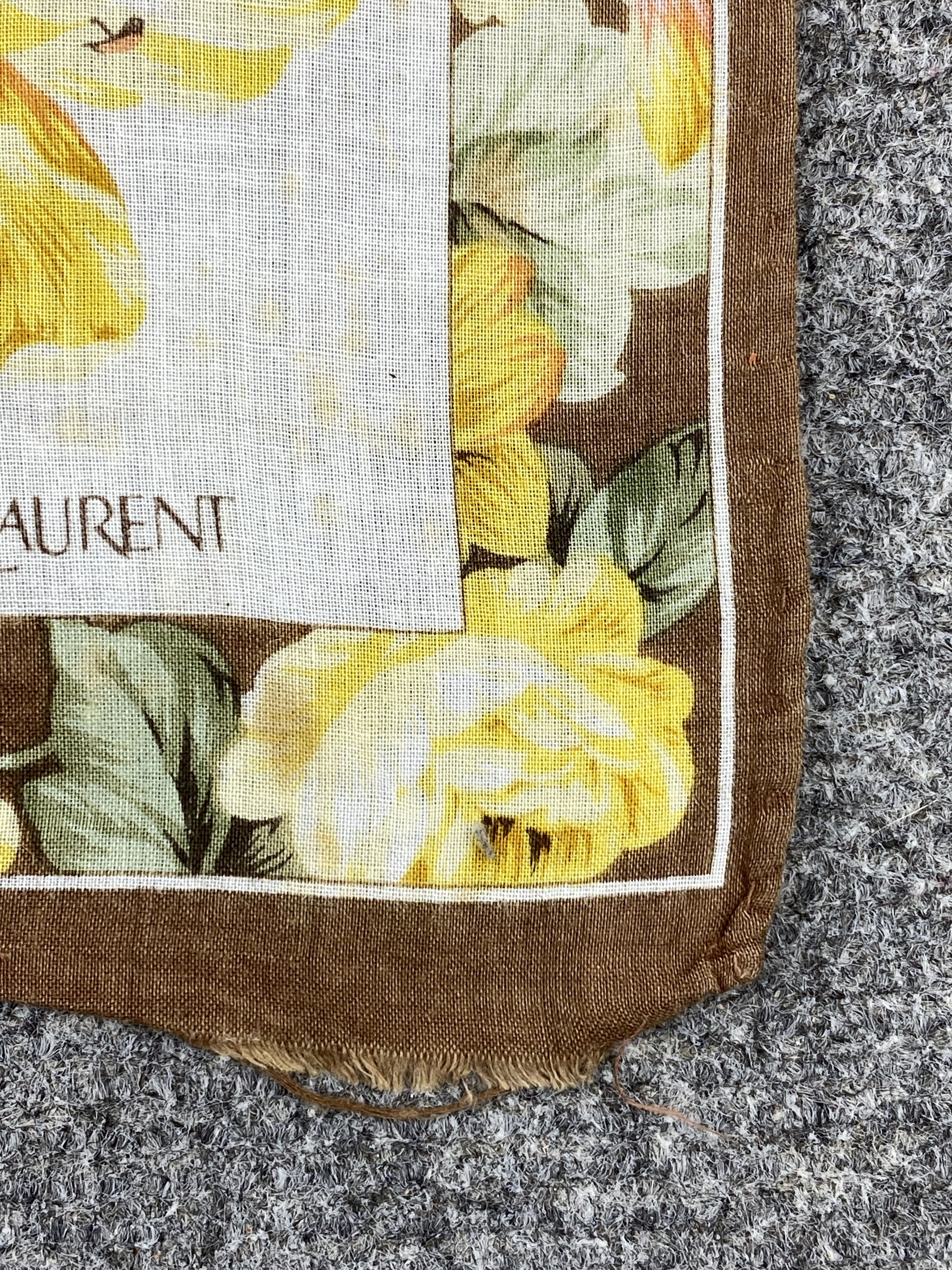 Yves Saint Laurent Yves Saint Laurent Handkerchief / Neckerchief HKC1117 Size ONE SIZE - 7 Thumbnail