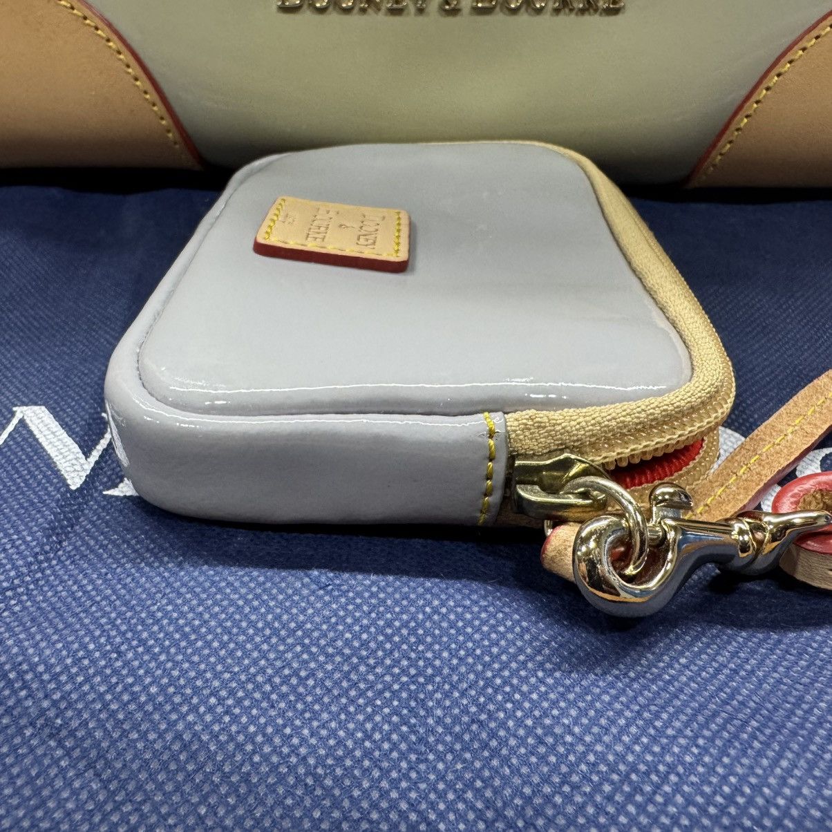 Dooney & Bourke Dooney & Bourke Patent Leather Shoulder Bag Satchel Size ONE SIZE - 18 Thumbnail