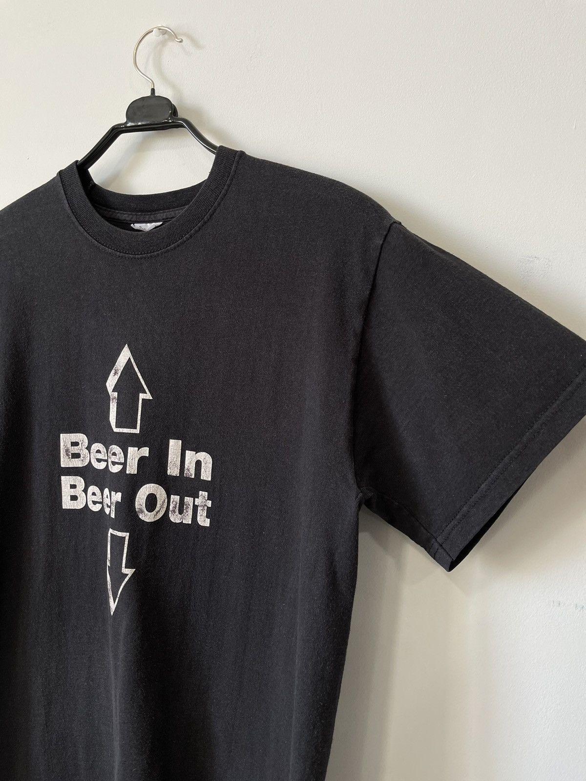 Vintage crazy vintage 90s humor beer alcohol funny graphic tee shirt Size US M / EU 48-50 / 2 - 7 Thumbnail