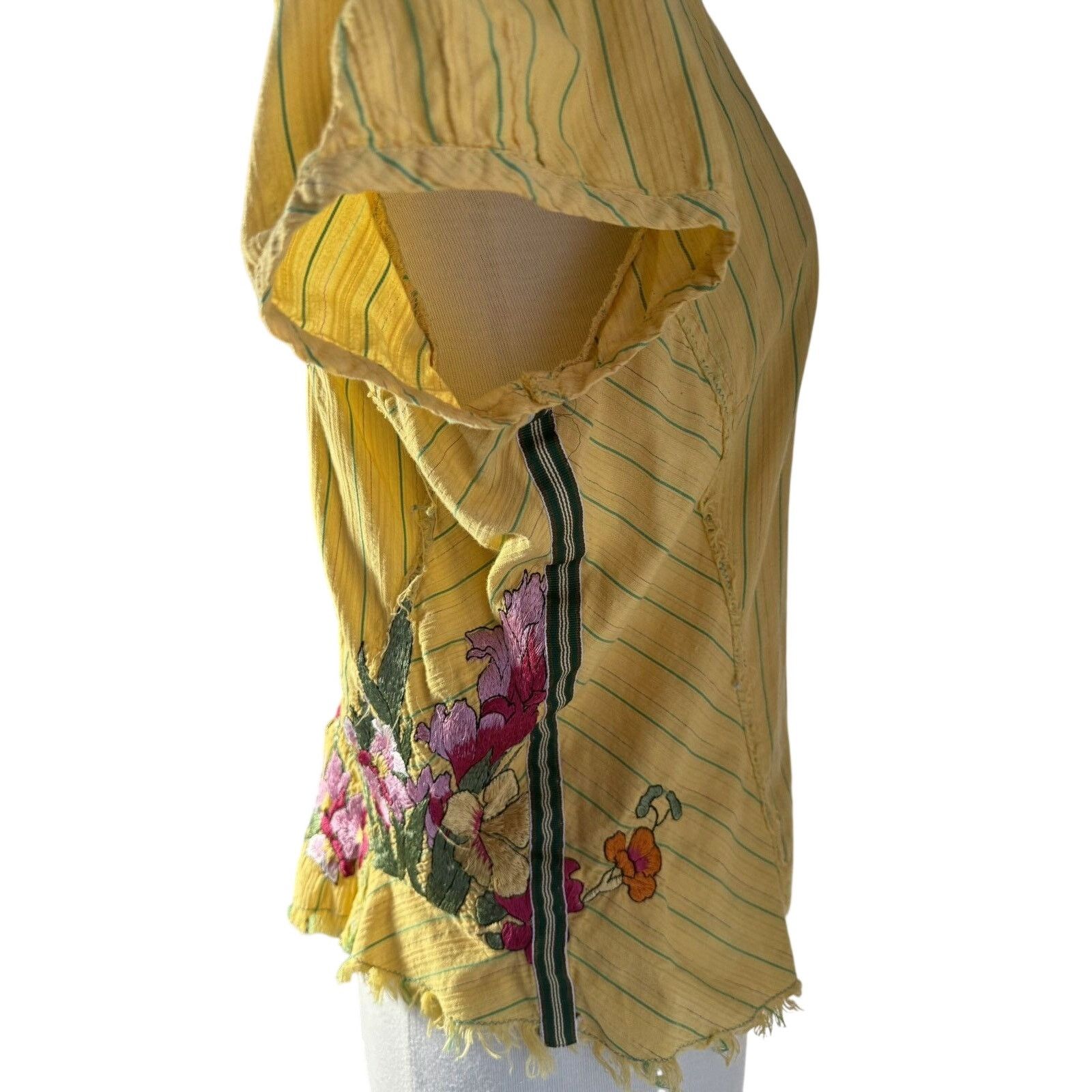 Other 3J Workshop Yellow button down “Amore” embroidered details Size L / US 10 / IT 46 - 8 Thumbnail