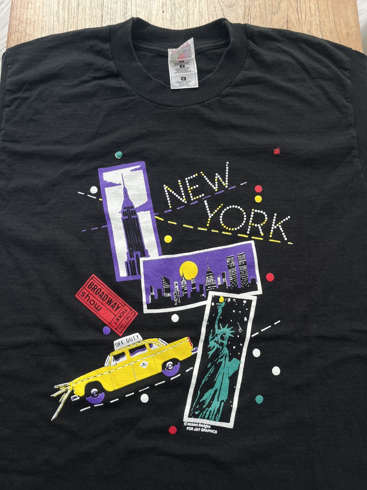 Vintage Vintage NEW YORK ART Design BROAD WAY 90’s Tshirt Size US M / EU 48-50 / 2 - 3 Thumbnail
