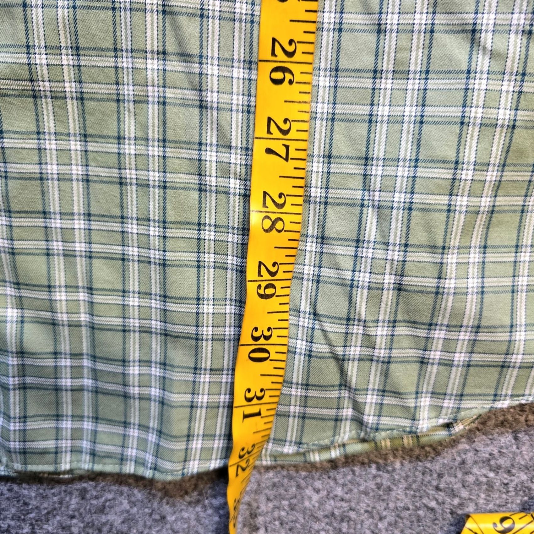 Vintage LL Bean Shirt Mens Large Tall Green Plaid Twill Button-Front Casual No Iron Shirt Mens Large Tall Green Plaid Twill Casual Button-Up Size US L / EU 52-54 / 3 - 6 Thumbnail