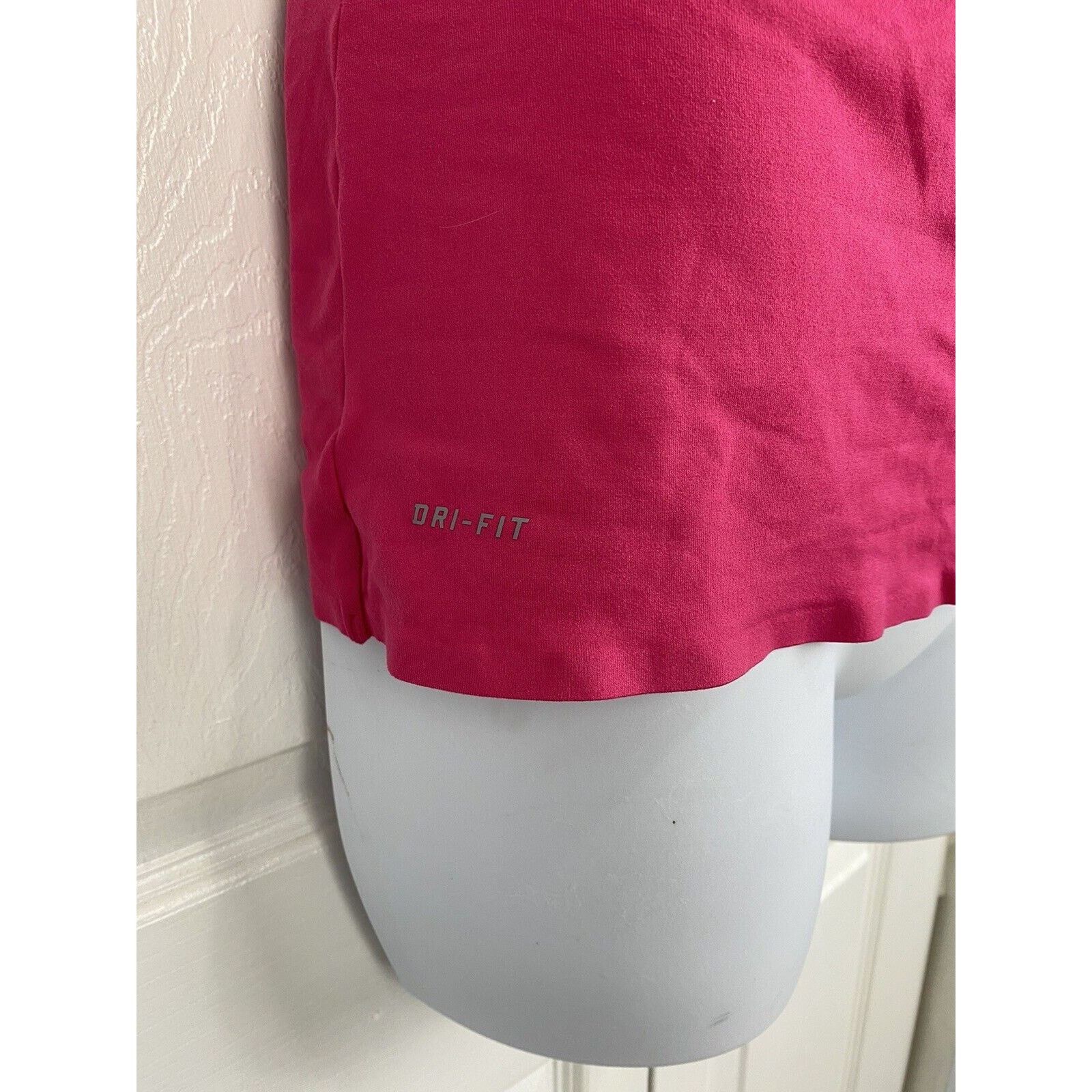 Nike Nike Dri Fit Pink White Racerback M Cinched Built In Bra Size M / US 6-8 / IT 42-44 - 4 Thumbnail