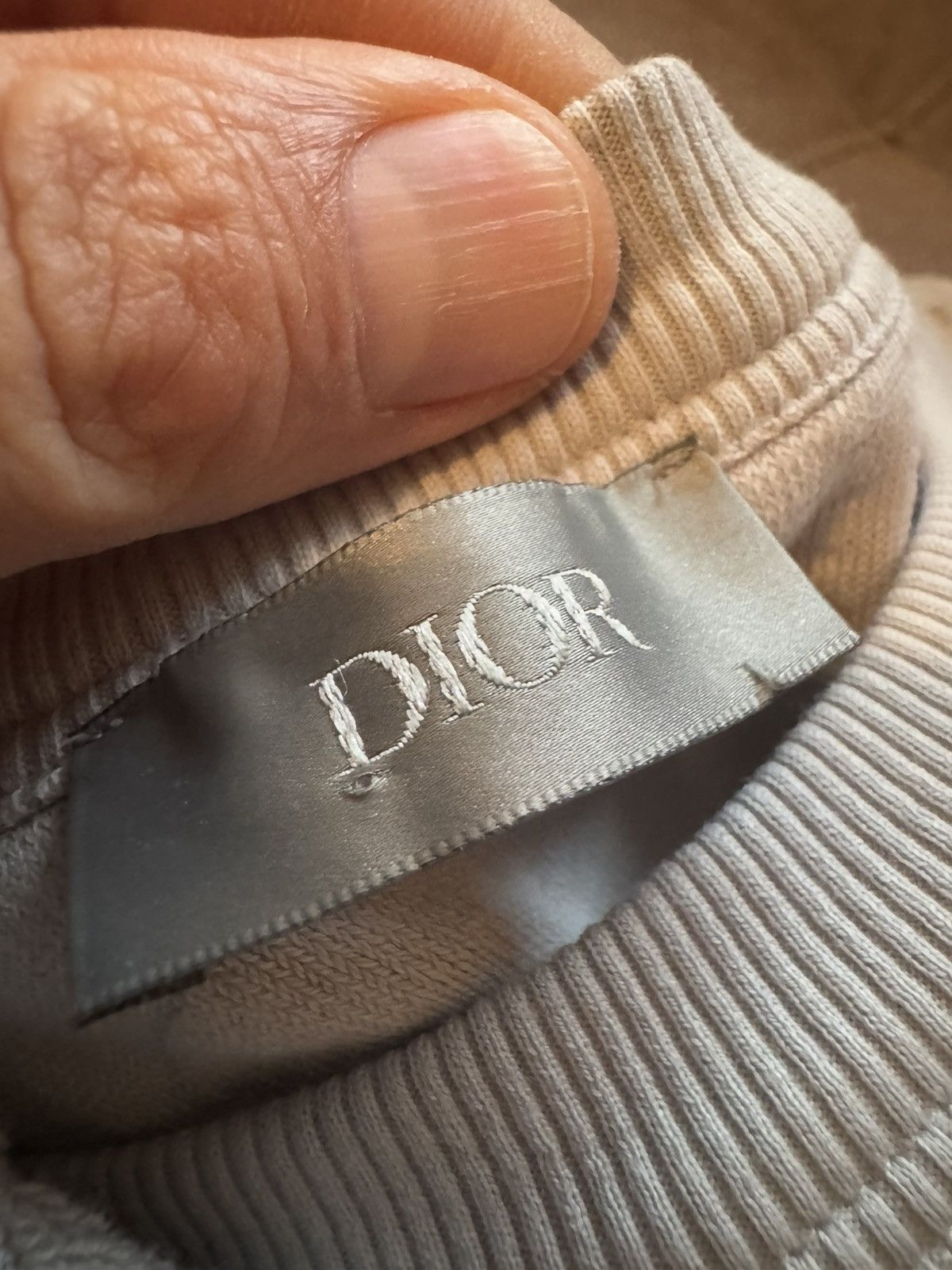 Dior DIOR tshirt STUDY PHOTOS FOR REAL TAPE MEASUREMENTS,fits dif Size US S / EU 44-46 / 1 - 9 Thumbnail