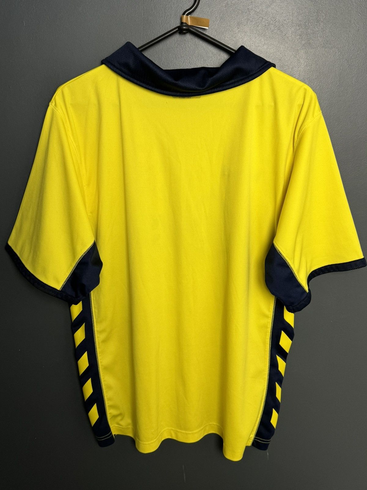 Hummel Aston Villa 05/06 Away Football Jersey Size US L / EU 52-54 / 3 - 2 Thumbnail