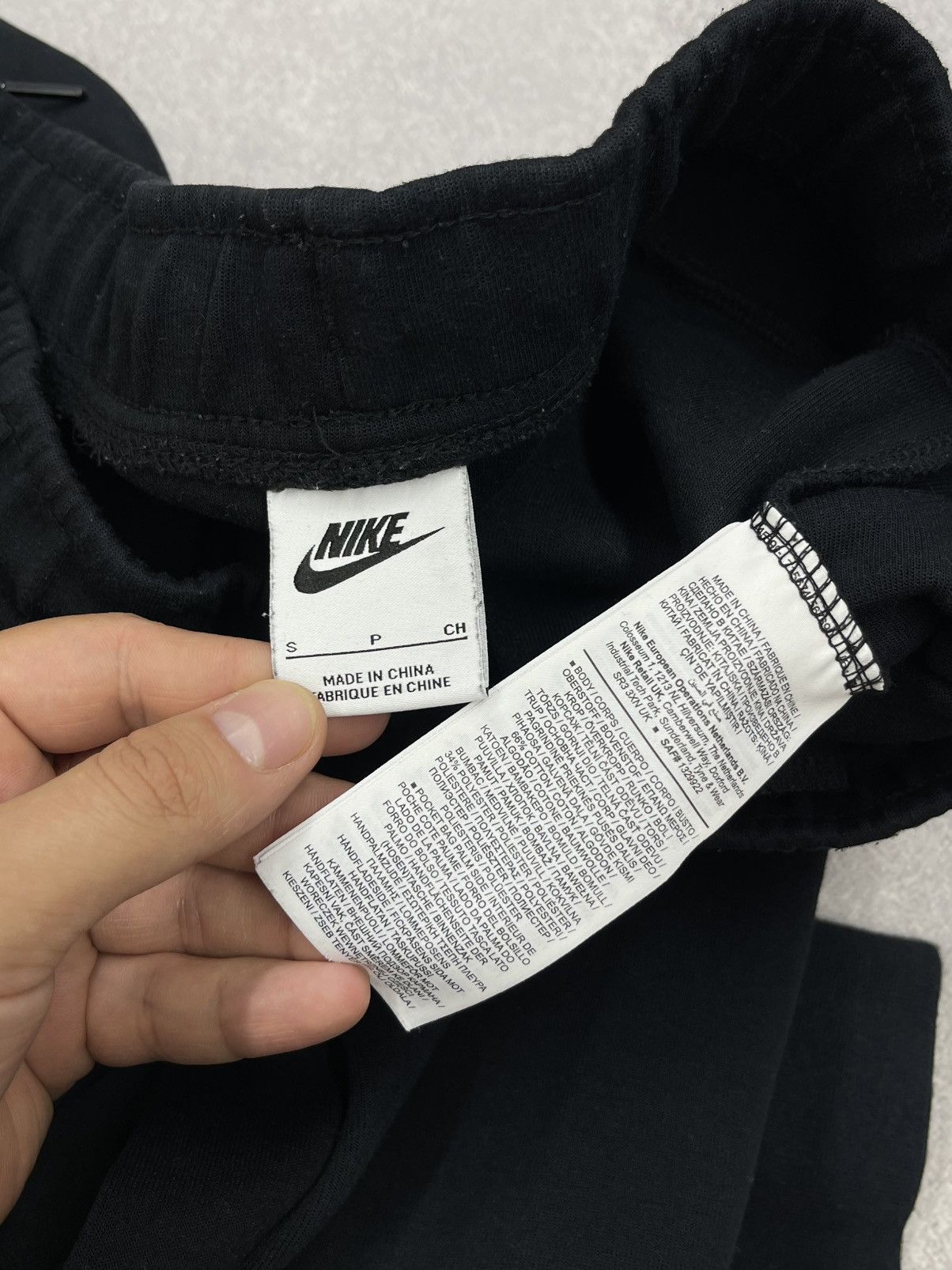 Nike Mens Nike Tech Fleece Black Sweatpants Drill Y2K ACG TN Size US 30 / EU 46 - 8 Thumbnail