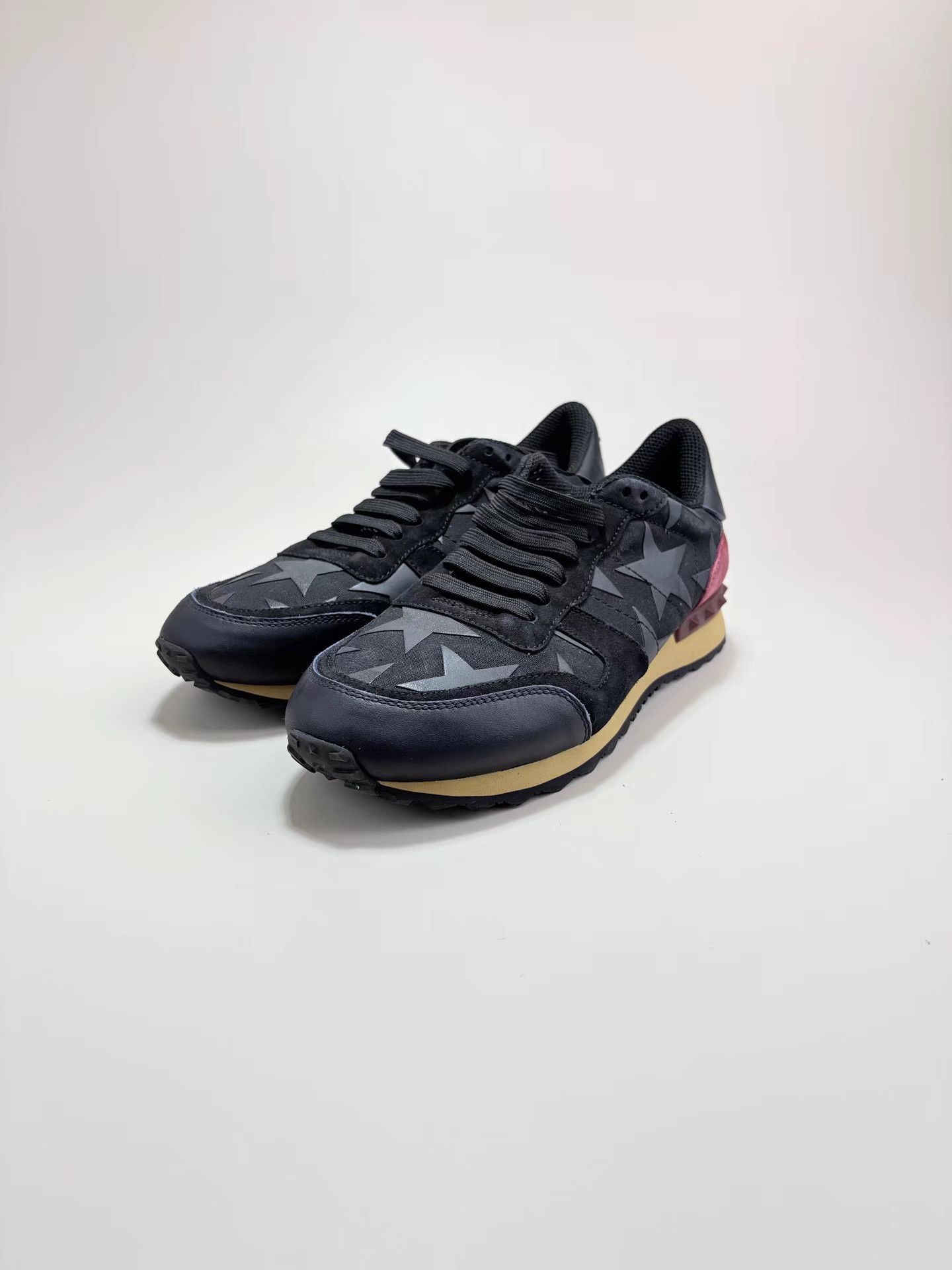 Valentino VALENTINO Star Sneakers K1 Size US 7 / EU 40 - 1 Thumbnail