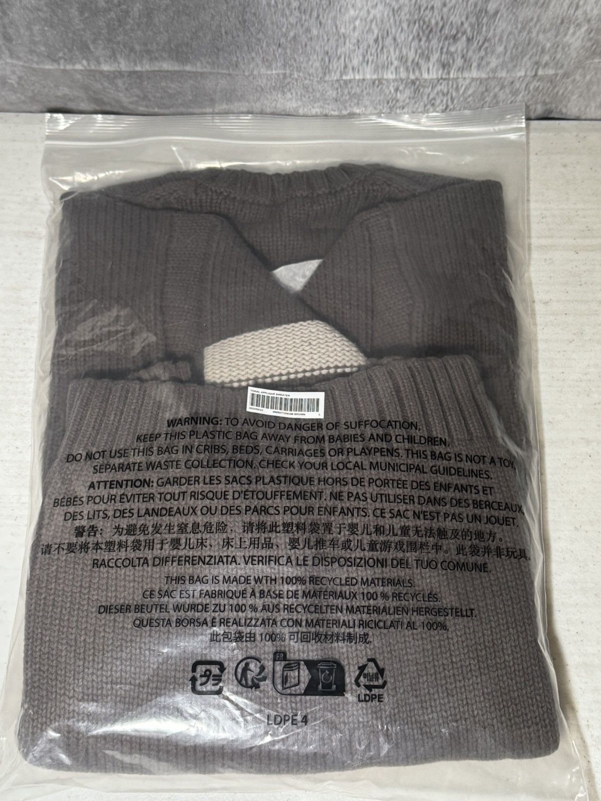 Supreme Supreme Tonal Appliqué Sweater Size US L / EU 52-54 / 3 - 5 Thumbnail