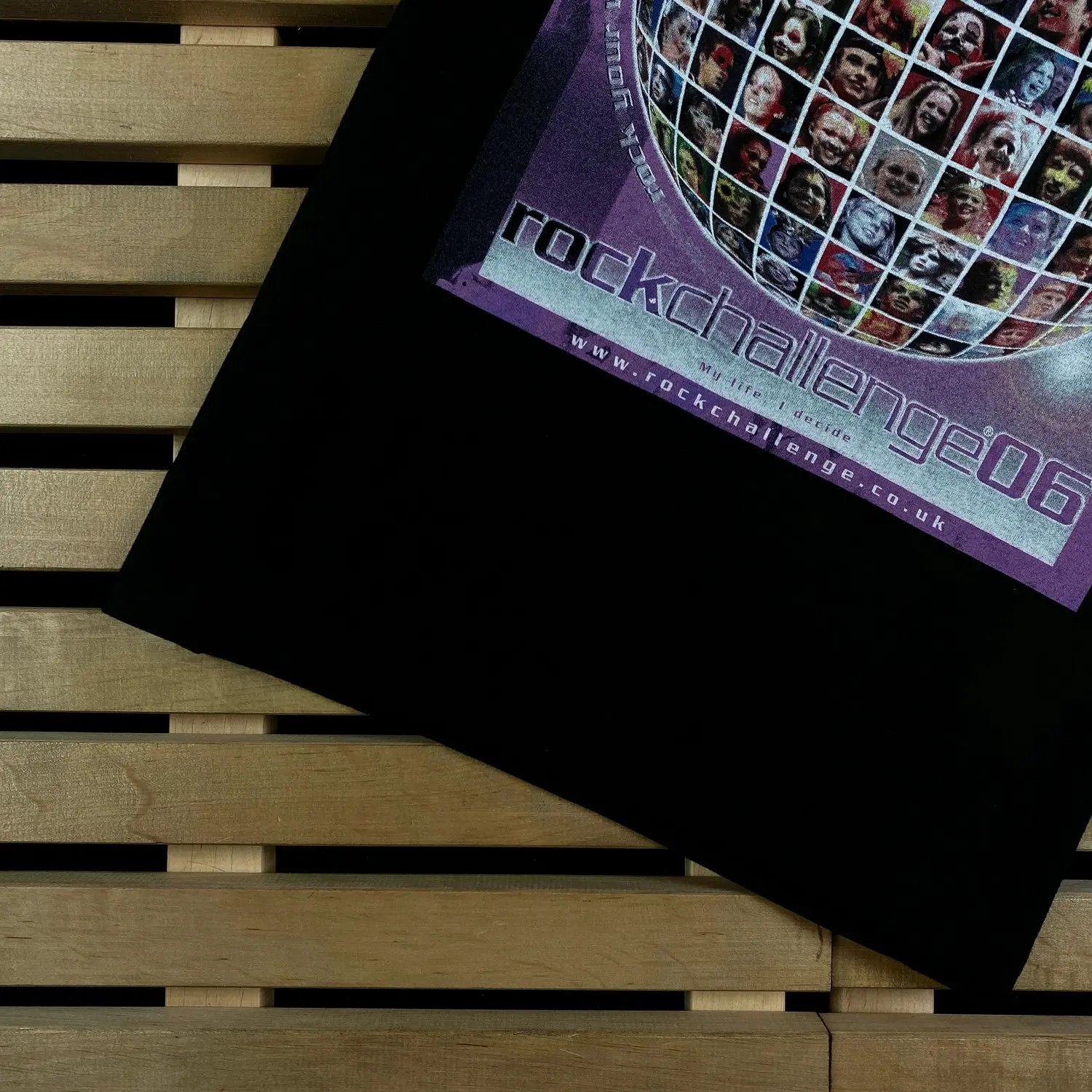Band Tees × Vintage Mens Vintage T Shirt Rock Challenge 2006 Size M Size US M / EU 48-50 / 2 - 3 Thumbnail