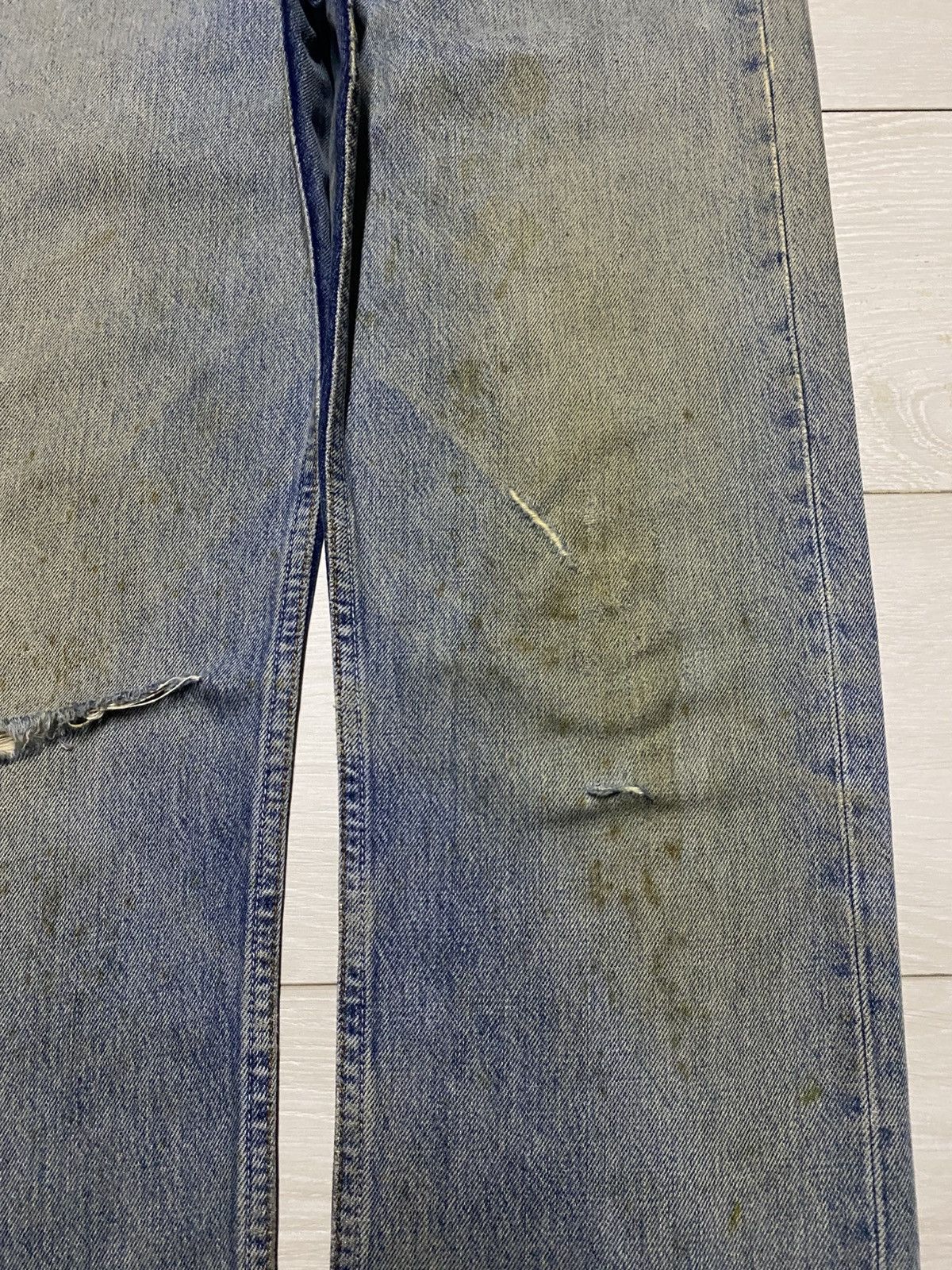 Levi's Vintage Clothing Vintage Levis 501 90s Grunge ButtonFly Distressed Jeans Size US 30 / EU 46 - 8 Thumbnail