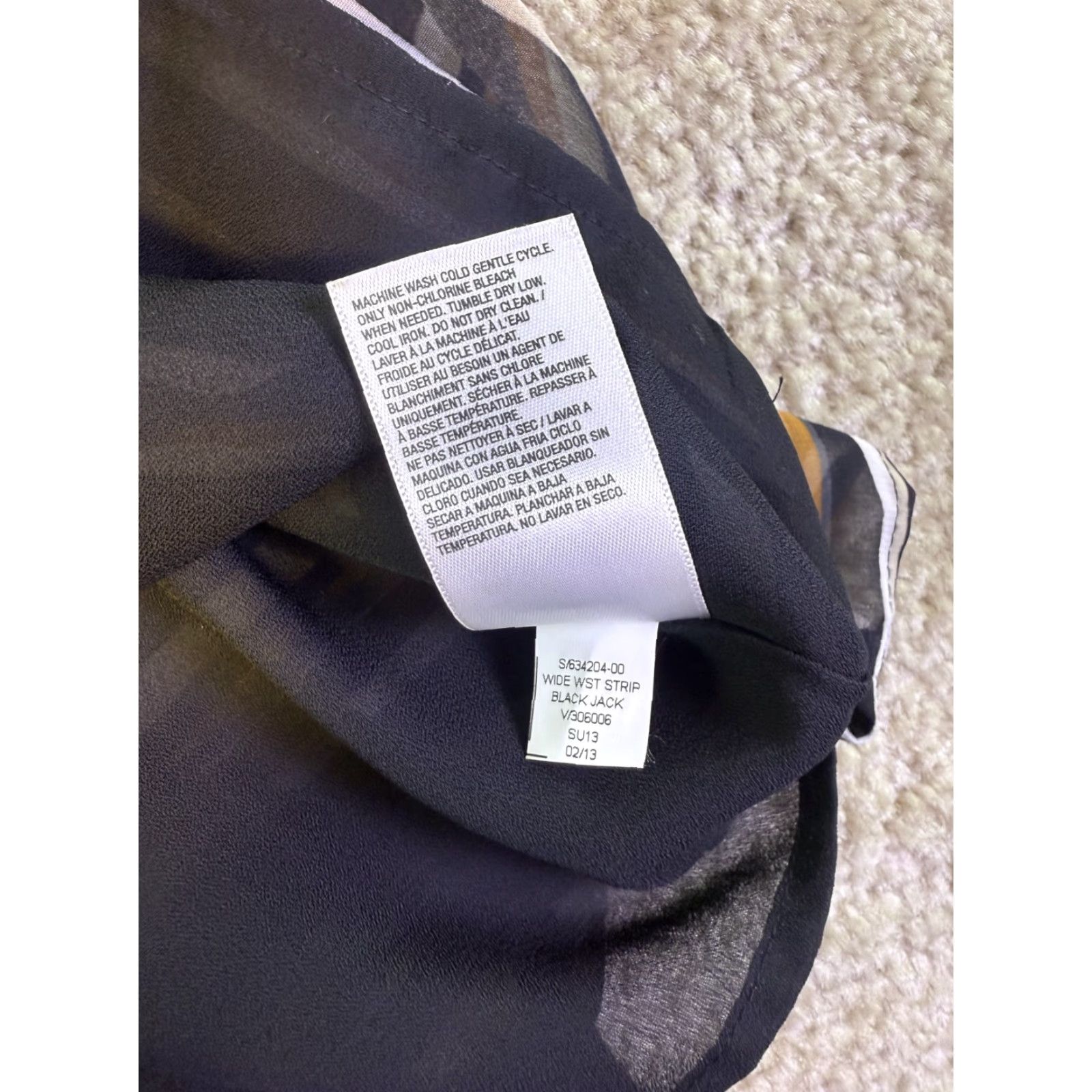 Old Navy Old Navy Skirt Shirt? Wait. Size 32" / US 10 / IT 46 - 5 Thumbnail