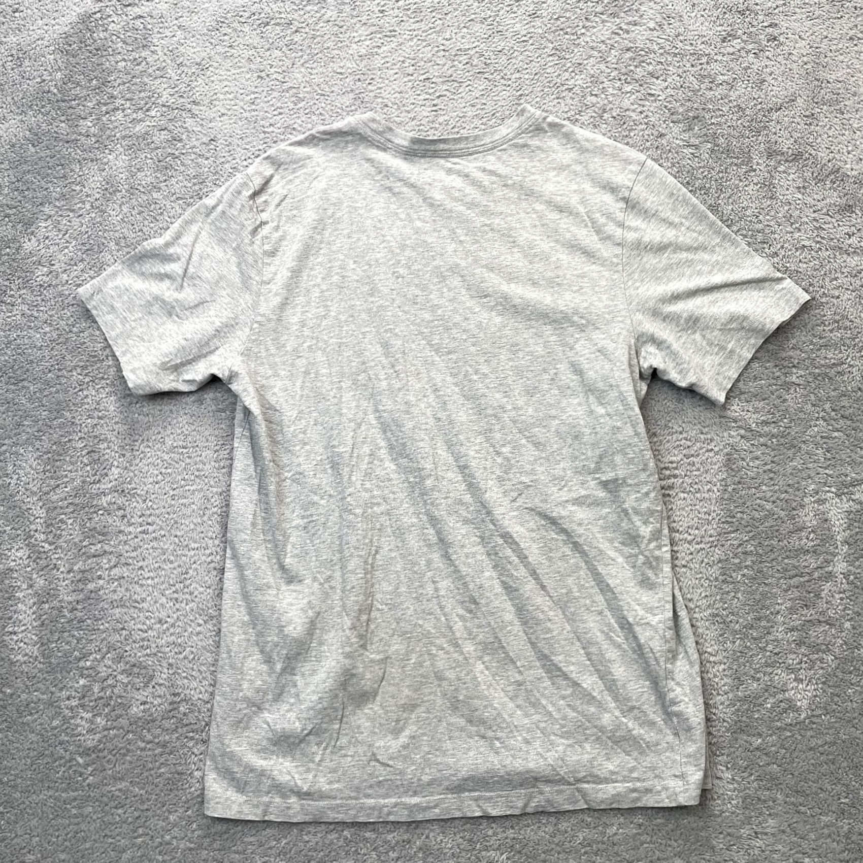 Nike Nike Shirt Mens M Gray Heathered Cotton Sb Queen Card Skateboarding Graphic Size US M / EU 48-50 / 2 - 2 Thumbnail