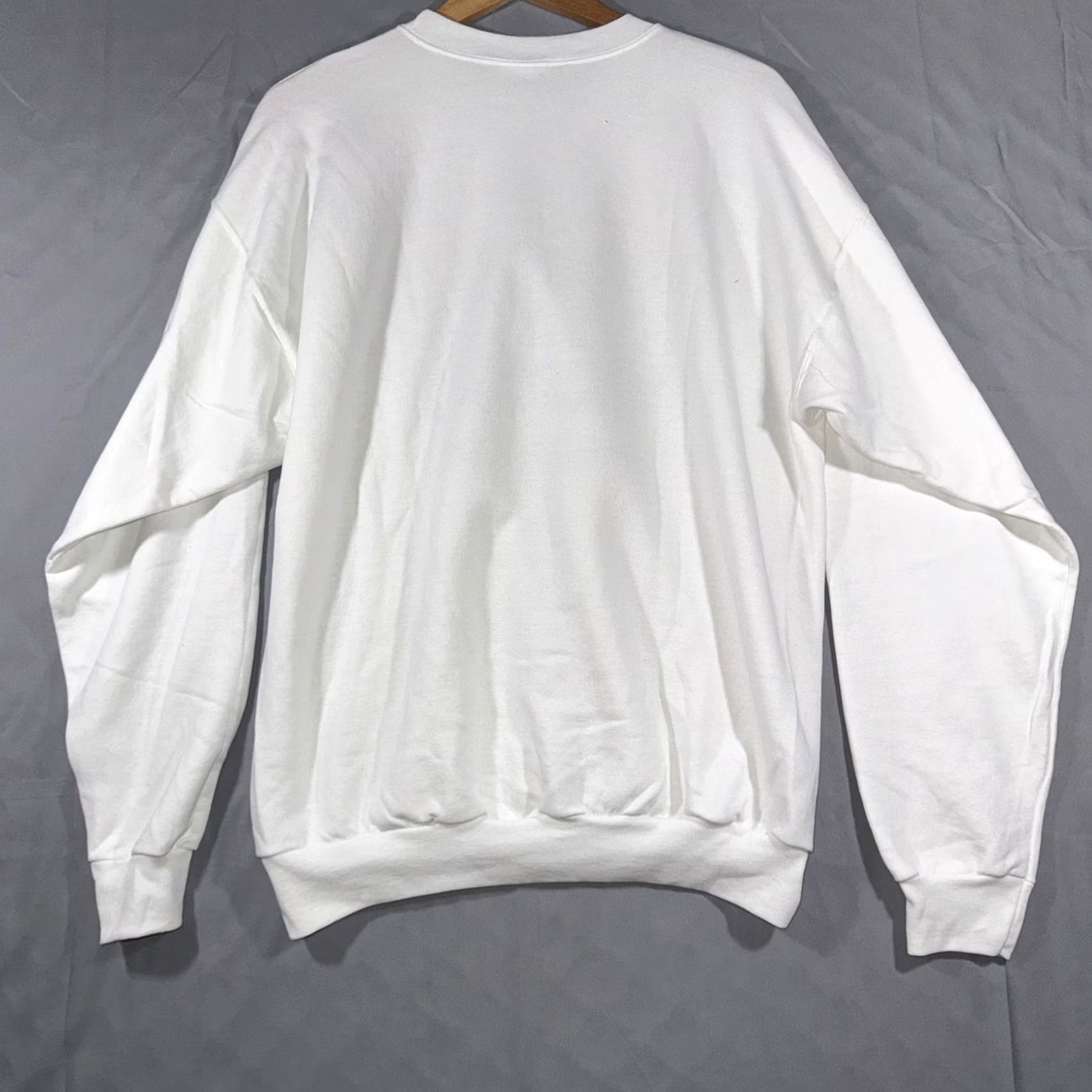 Hanes Vintage Hanes Sweatshirt Crew Neck Mens L White Puffin Graphic Alaska Zoe's Cruises and Tours Graphic Print Fleece 50/50 Pullover Size US L / EU 52-54 / 3 - 2 Thumbnail