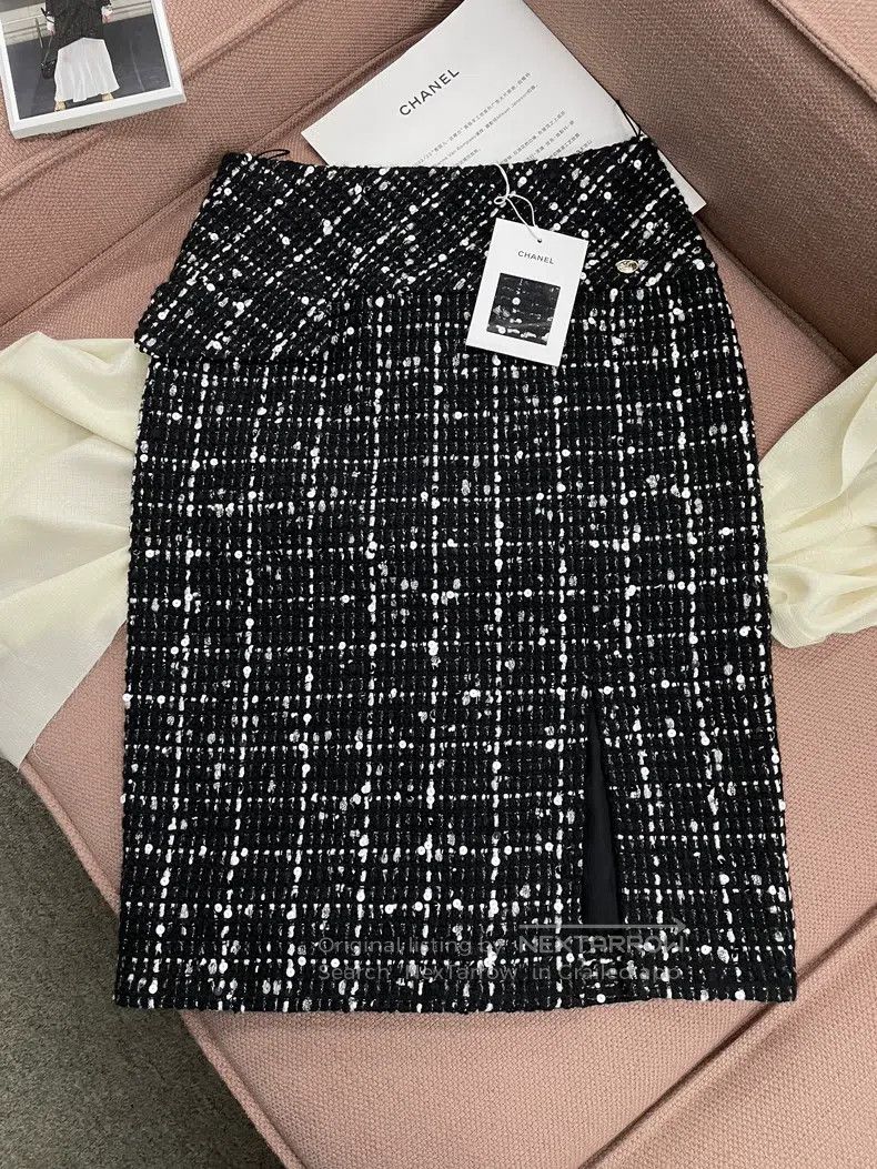 Chanel Chanel Equestrian series black and white tweed sequin skir Size 25" / US 0 / IT 36 - 1 Thumbnail