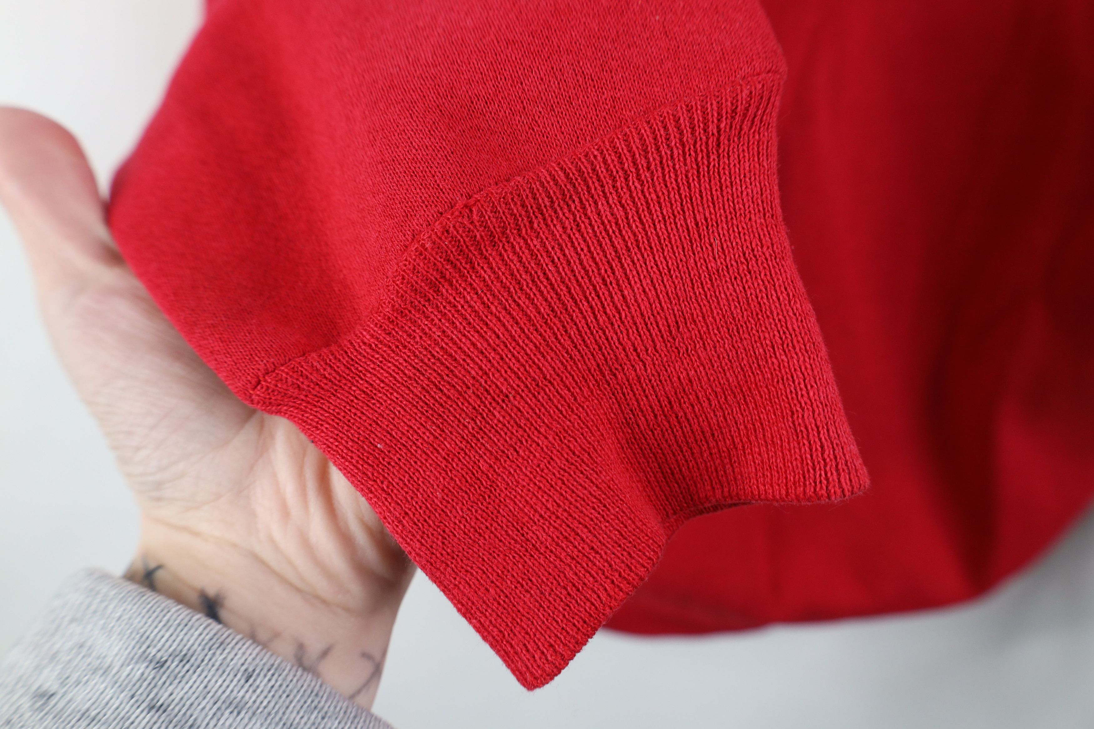 Vintage Vintage 70s Streetwear Gusset Crewneck Sweatshirt Red USA Size US S / EU 44-46 / 1 - 8 Thumbnail