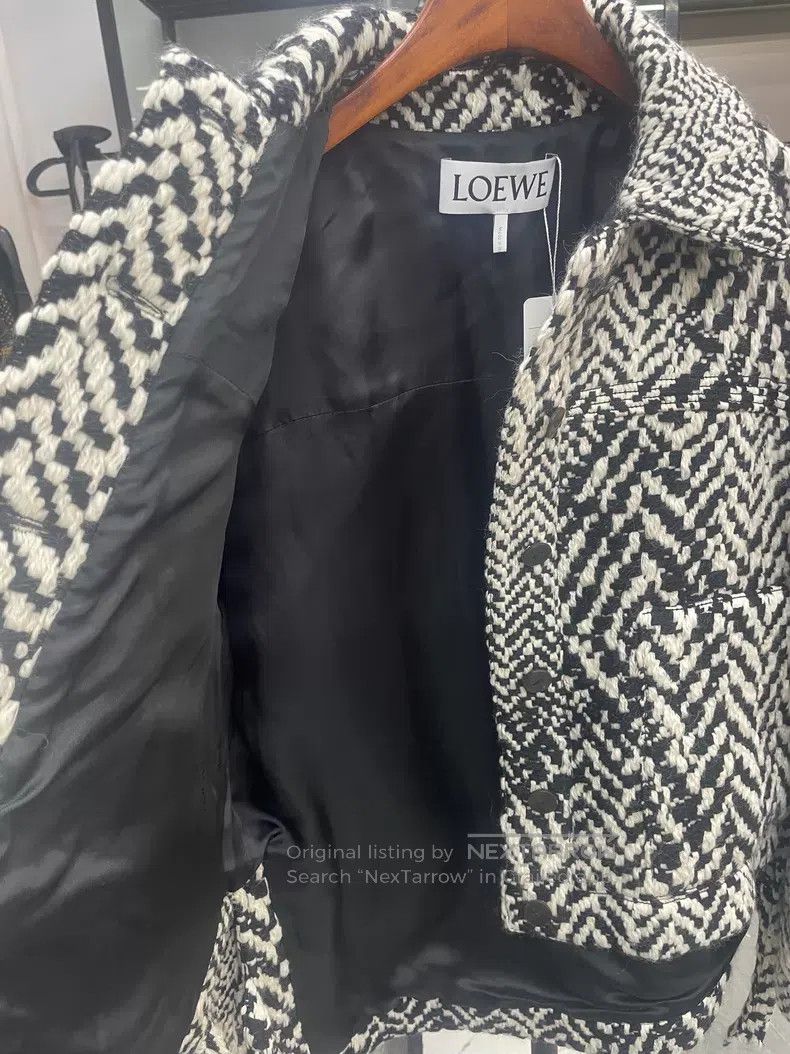Loewe Loewe Textured Single-Breasted Loose Fit Jacket with Front Size XS / US 0-2 / IT 36-38 - 4 Thumbnail